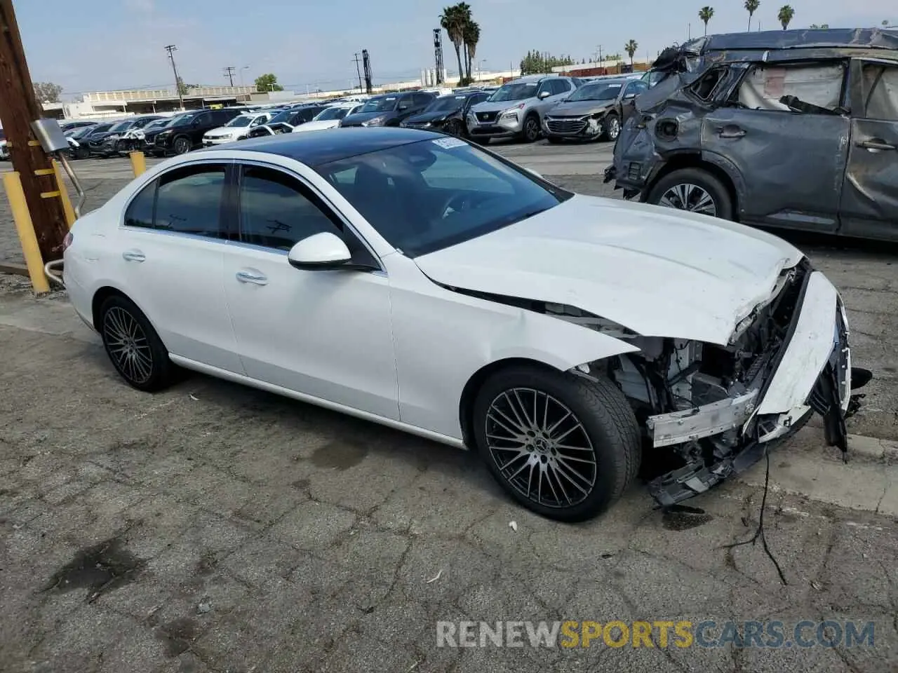 4 Photograph of a damaged car W1KAF4HB7RR229936 MERCEDES-BENZ C-CLASS 2024