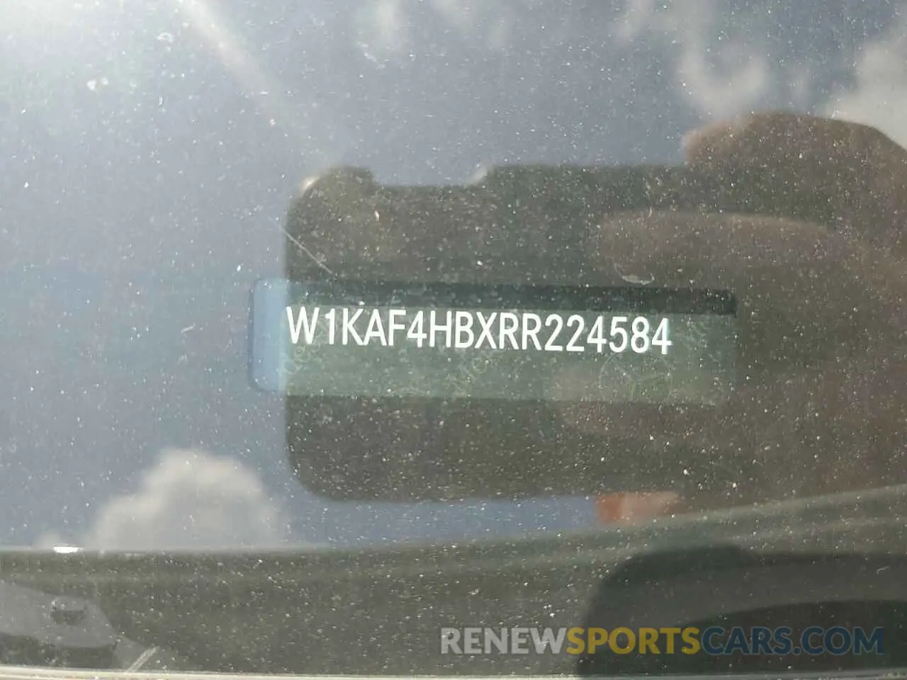 12 Photograph of a damaged car W1KAF4HBXRR224584 MERCEDES-BENZ C-CLASS 2024