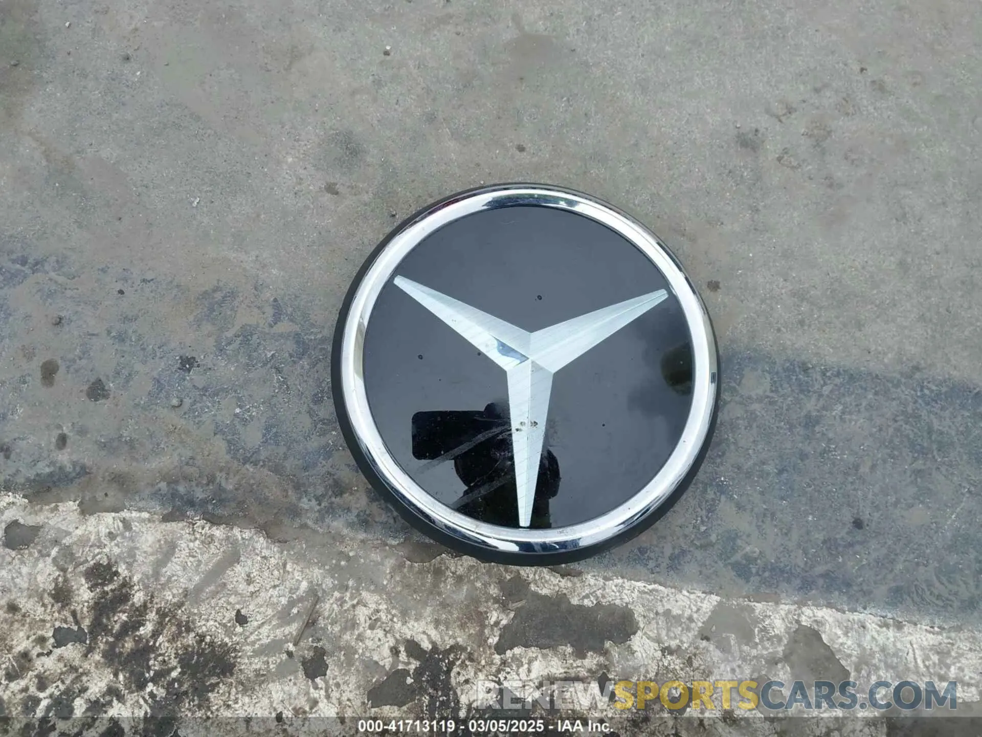12 Фотография поврежденного автомобиля W1KAF8AB2RR225620 MERCEDES-BENZ C-CLASS 2024