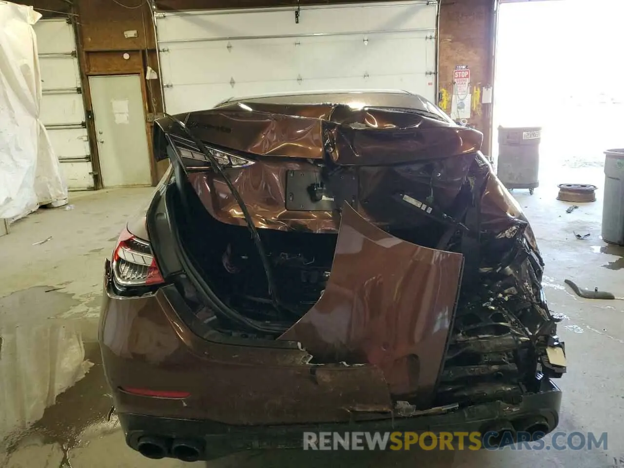 6 Photograph of a damaged car W1KAF8HB9RR221537 MERCEDES-BENZ C-CLASS 2024