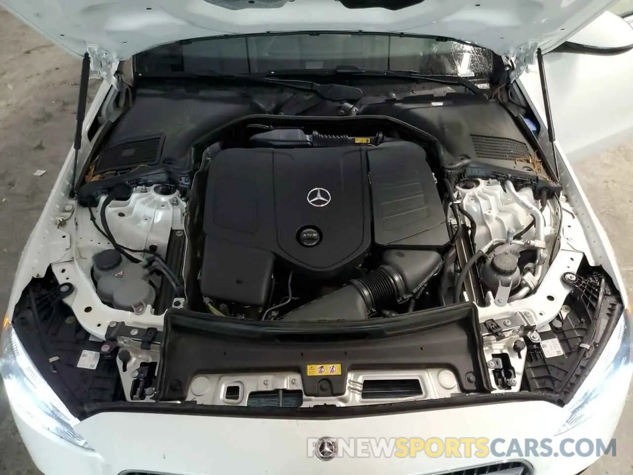 11 Фотография поврежденного автомобиля W1KAF4GB5SR238853 MERCEDES-BENZ C-CLASS 2025