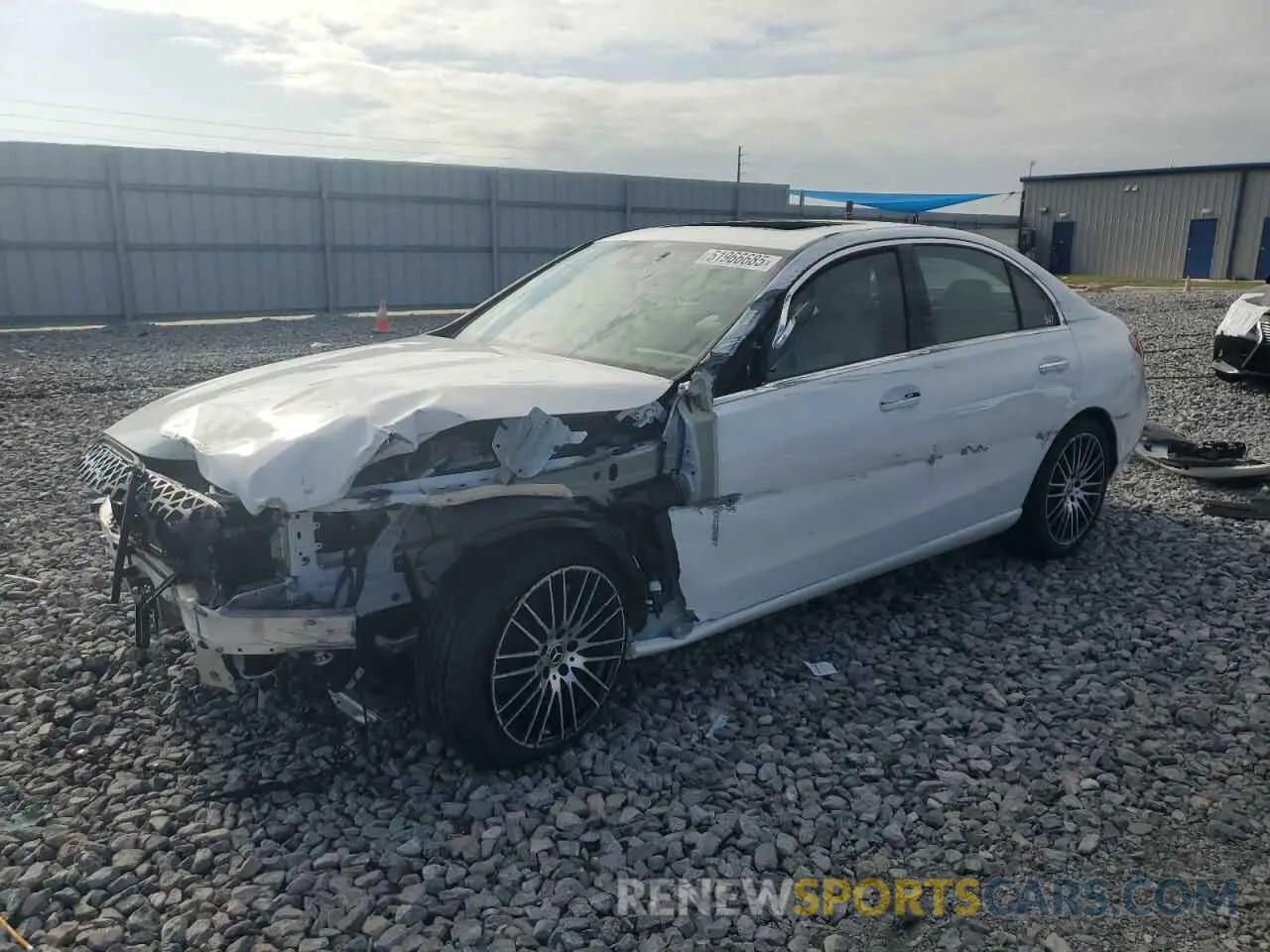 1 Фотография поврежденного автомобиля W1KAF4GBXSR238136 MERCEDES-BENZ C-CLASS 2025