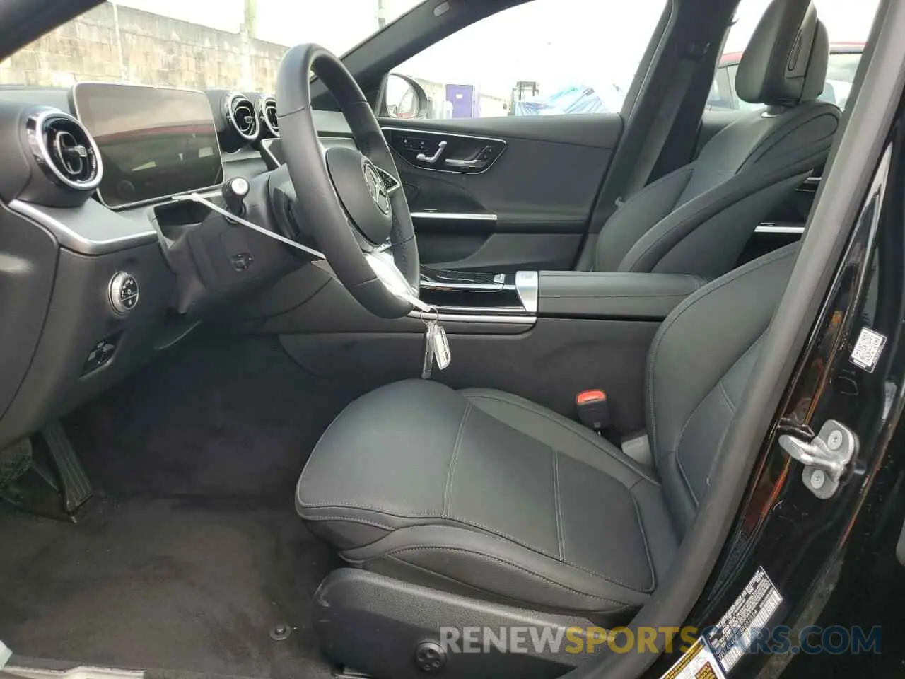7 Photograph of a damaged car W1KAF4GBXSR252554 MERCEDES-BENZ C-CLASS 2025