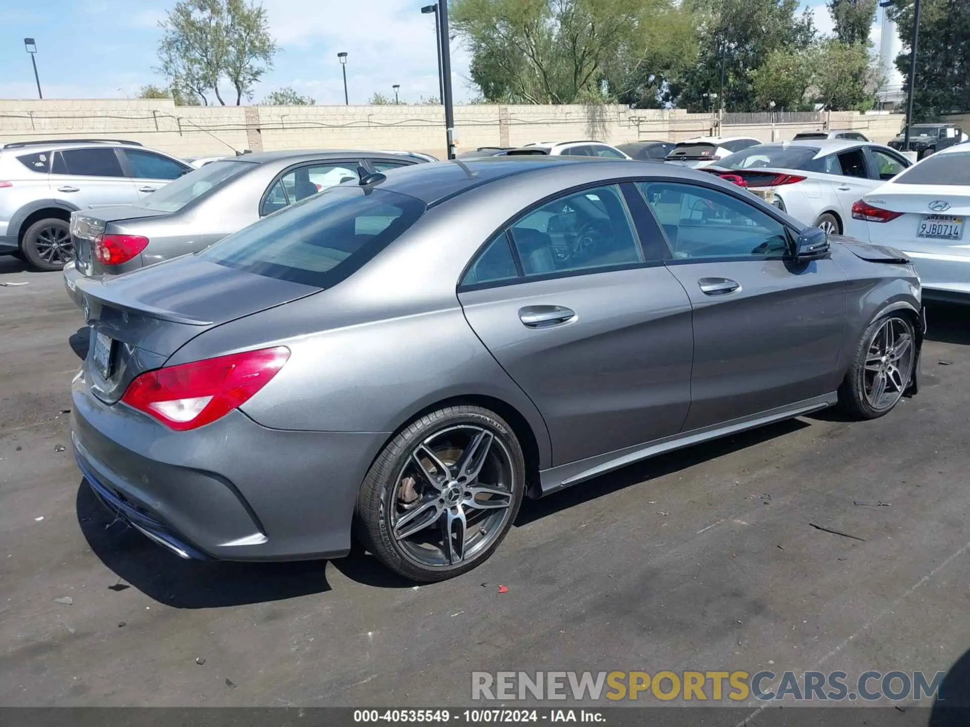 4 Фотография поврежденного автомобиля WDDSJ4EB2KN776908 MERCEDES-BENZ CLA 2019