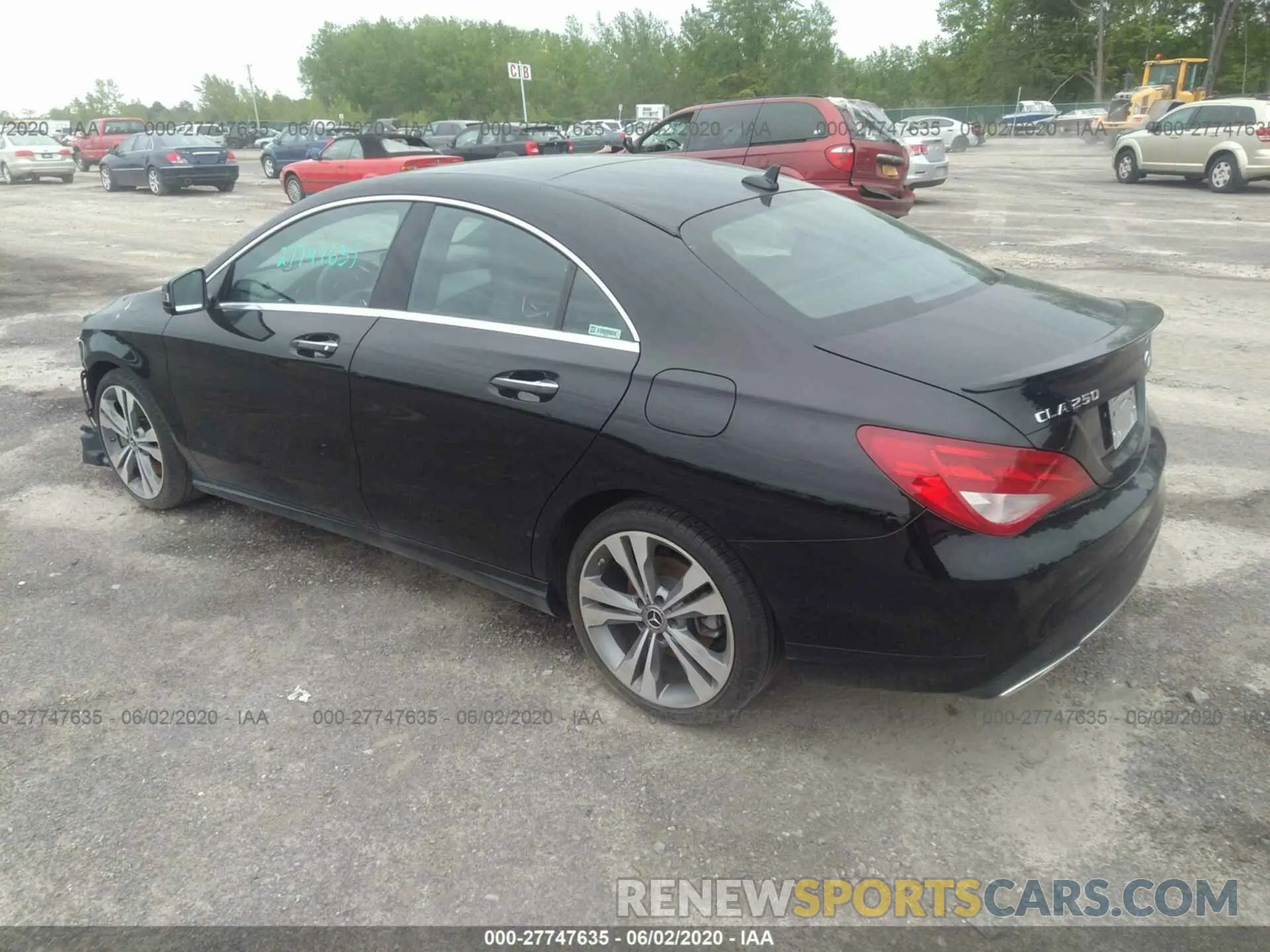 3 Photograph of a damaged car WDDSJ4GB3KN723504 MERCEDES-BENZ CLA 2019