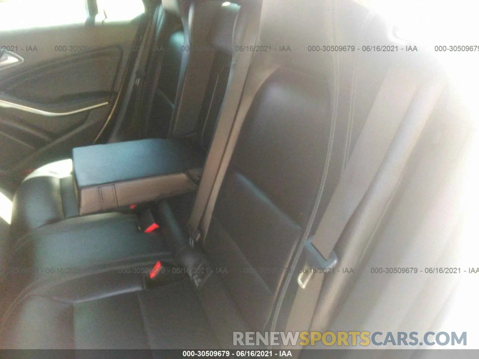 8 Photograph of a damaged car WDDSJ4GBXKN719384 MERCEDES-BENZ CLA 2019