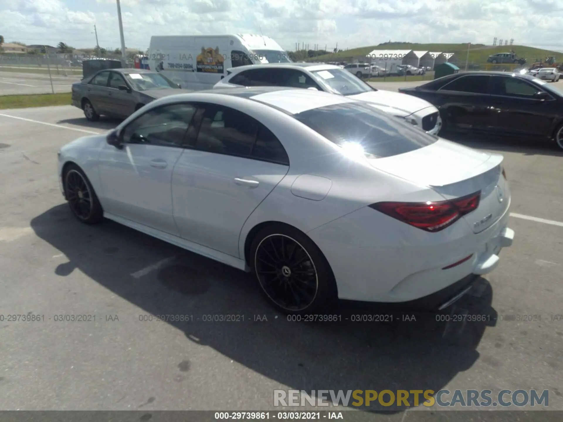 3 Фотография поврежденного автомобиля W1K5J4GB3LN091277 MERCEDES-BENZ CLA 2020