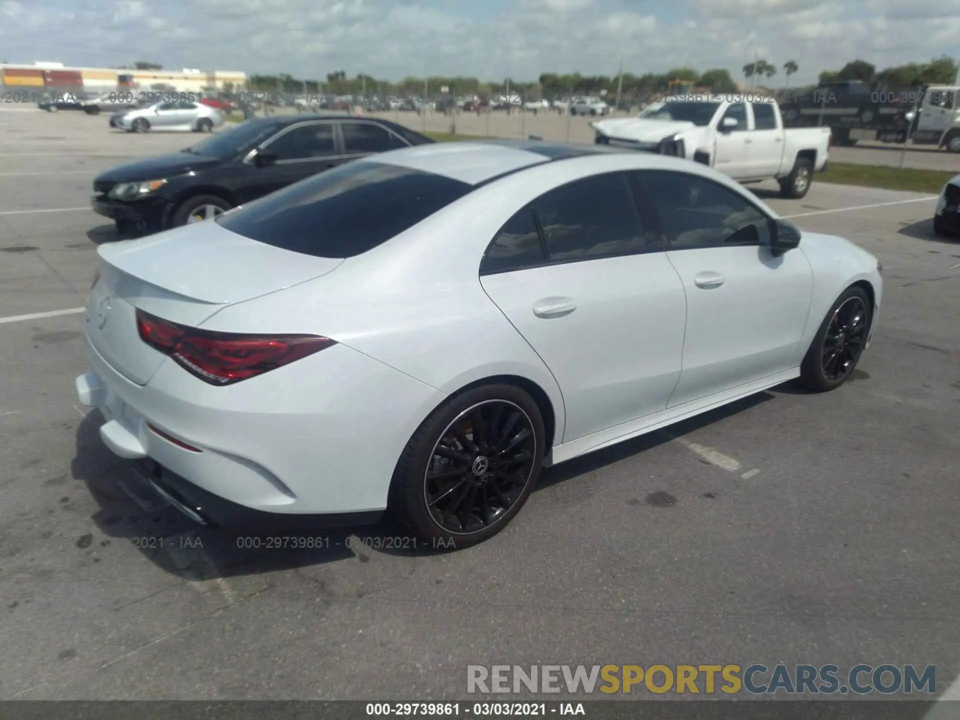4 Фотография поврежденного автомобиля W1K5J4GB3LN091277 MERCEDES-BENZ CLA 2020
