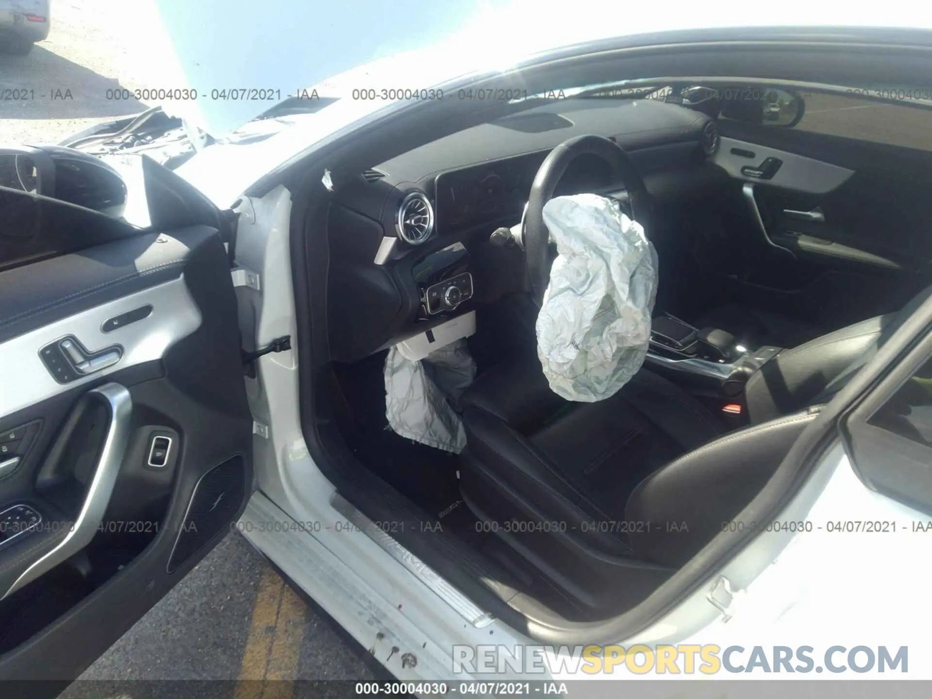 5 Photograph of a damaged car W1K5J5DB7LN093480 MERCEDES-BENZ CLA 2020