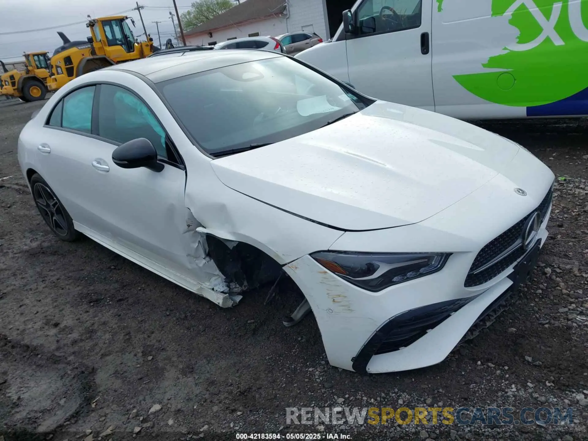 1 Photograph of a damaged car W1K5J4HB6RN450550 MERCEDES-BENZ CLA 2024