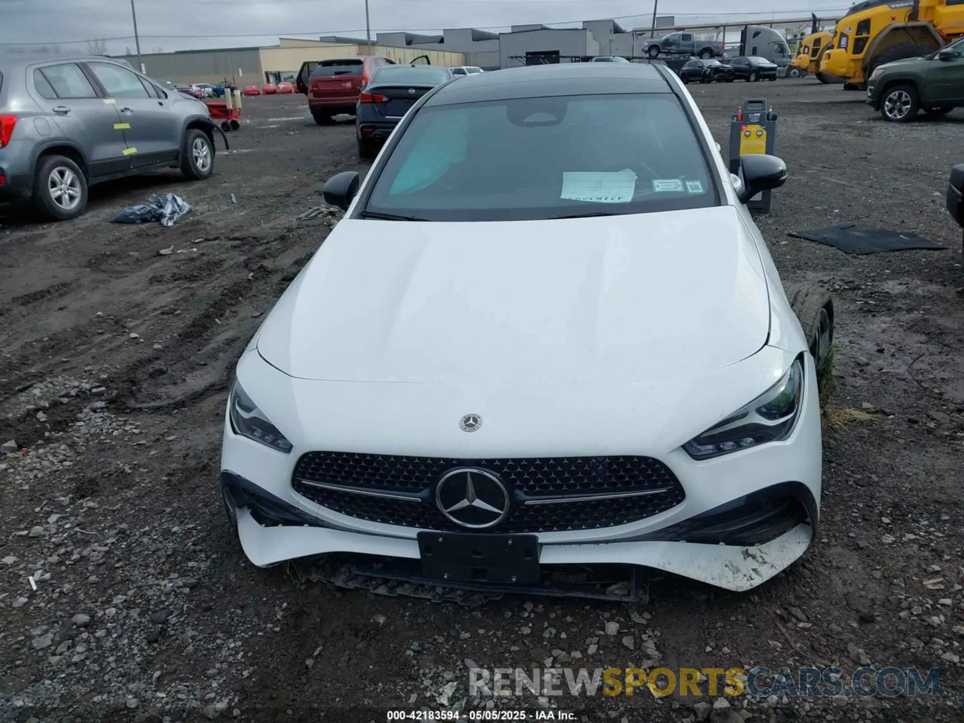 11 Photograph of a damaged car W1K5J4HB6RN450550 MERCEDES-BENZ CLA 2024