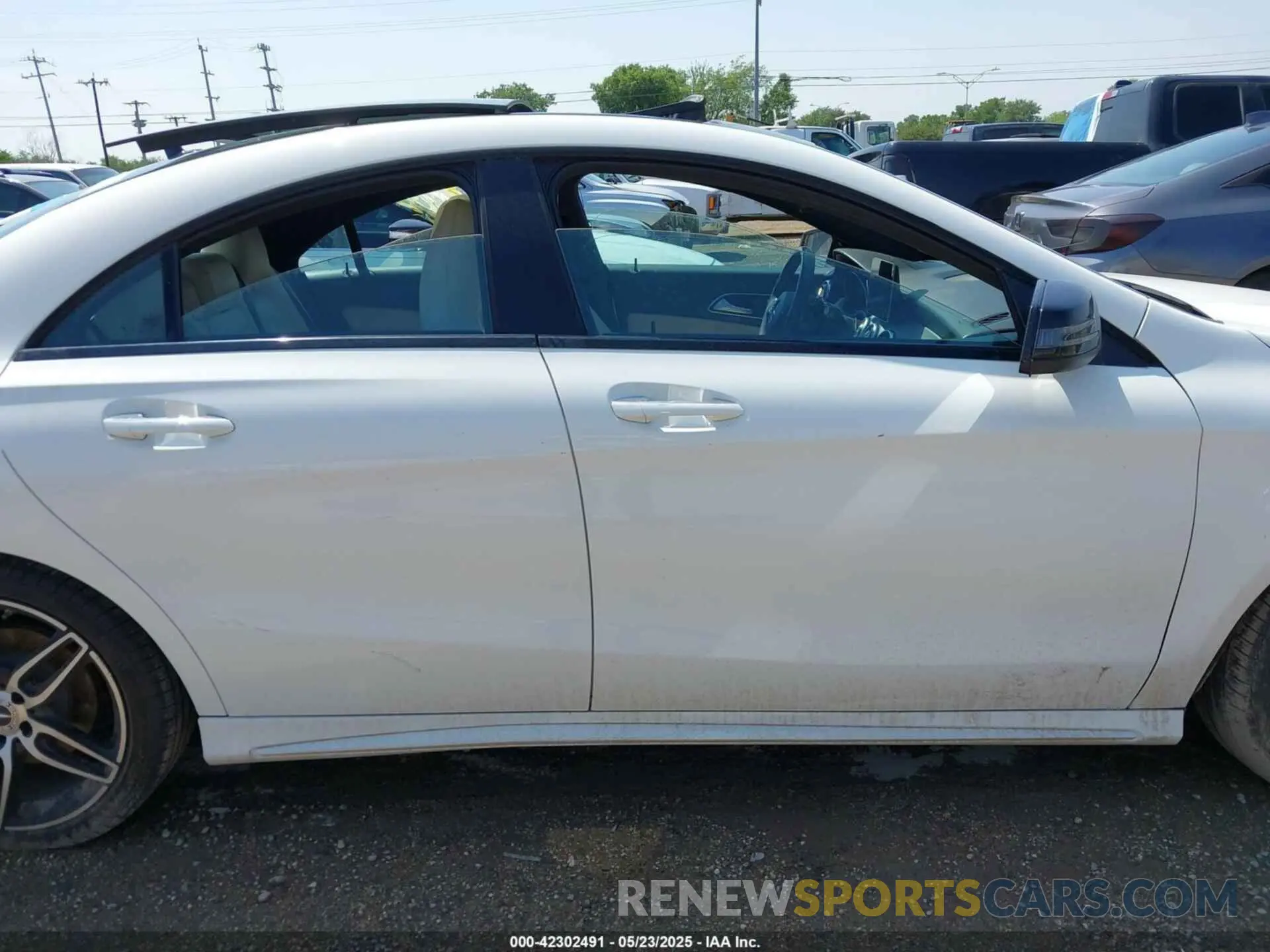 14 Фотография поврежденного автомобиля WDDSJ4EB1KN726095 MERCEDES-BENZ CLA 250 2019
