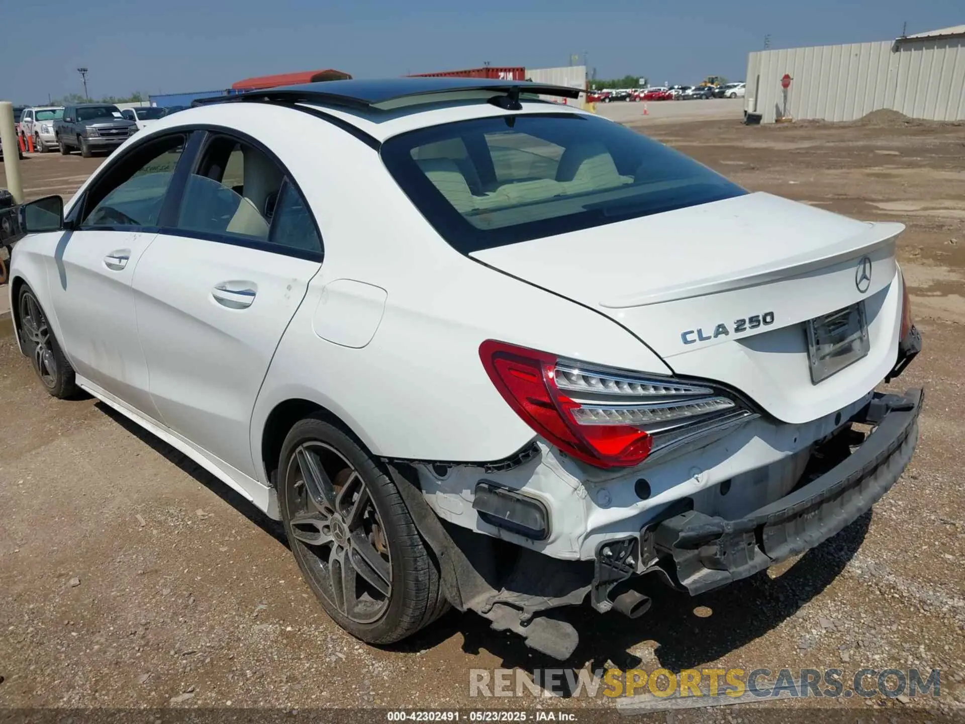 3 Фотография поврежденного автомобиля WDDSJ4EB1KN726095 MERCEDES-BENZ CLA 250 2019