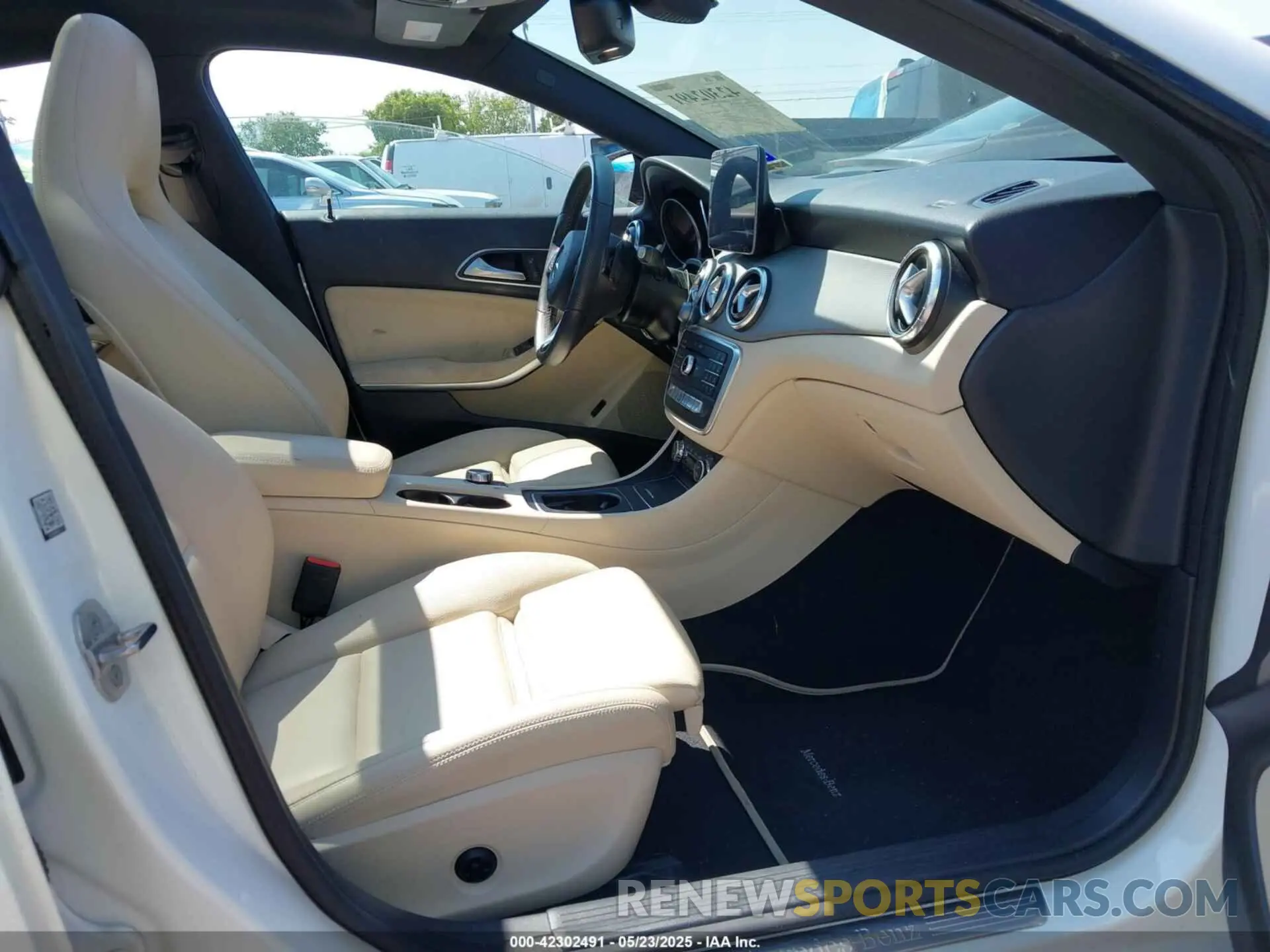 5 Фотография поврежденного автомобиля WDDSJ4EB1KN726095 MERCEDES-BENZ CLA 250 2019