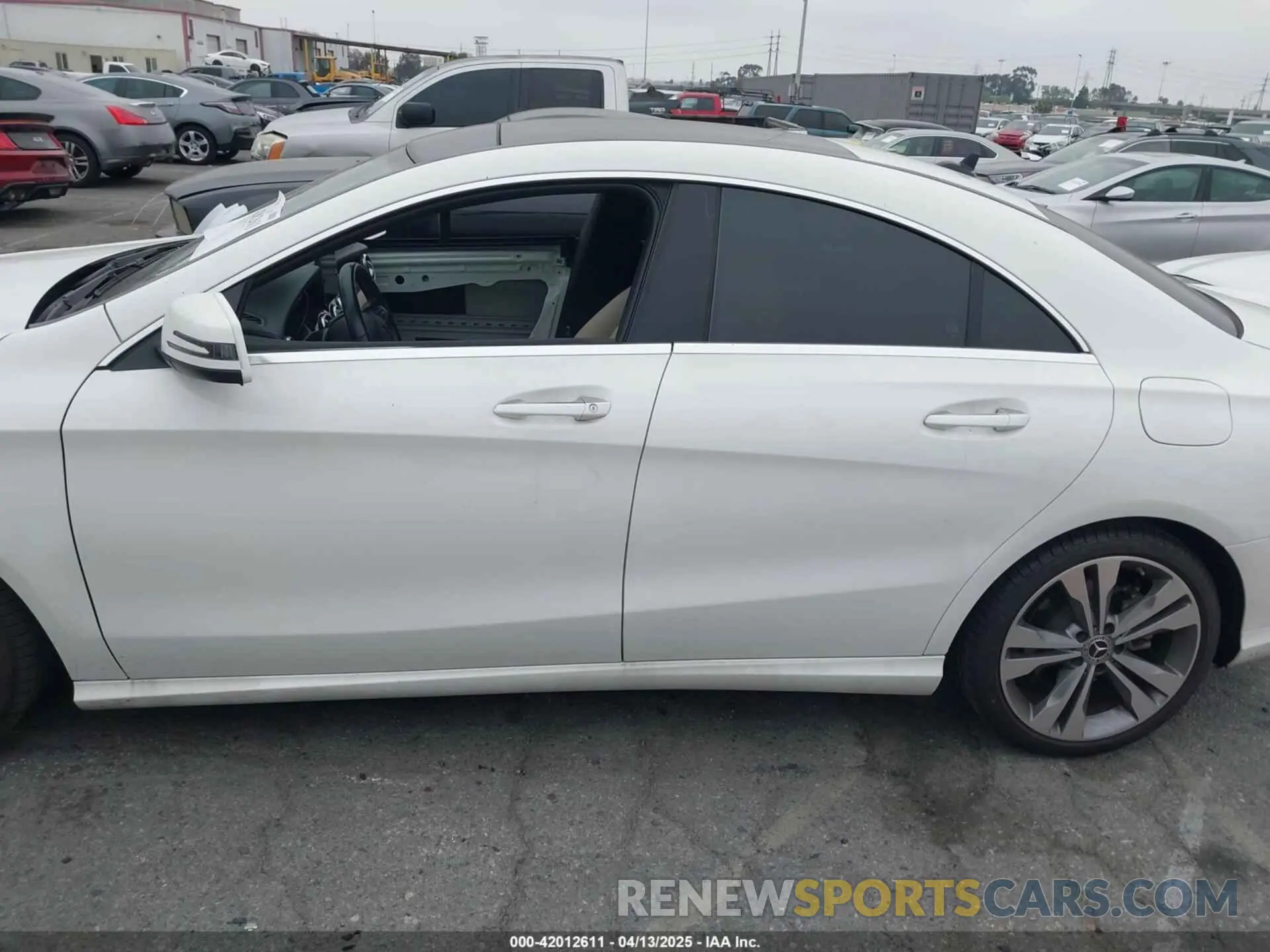 14 Photograph of a damaged car WDDSJ4EB5KN741618 MERCEDES-BENZ CLA 250 2019