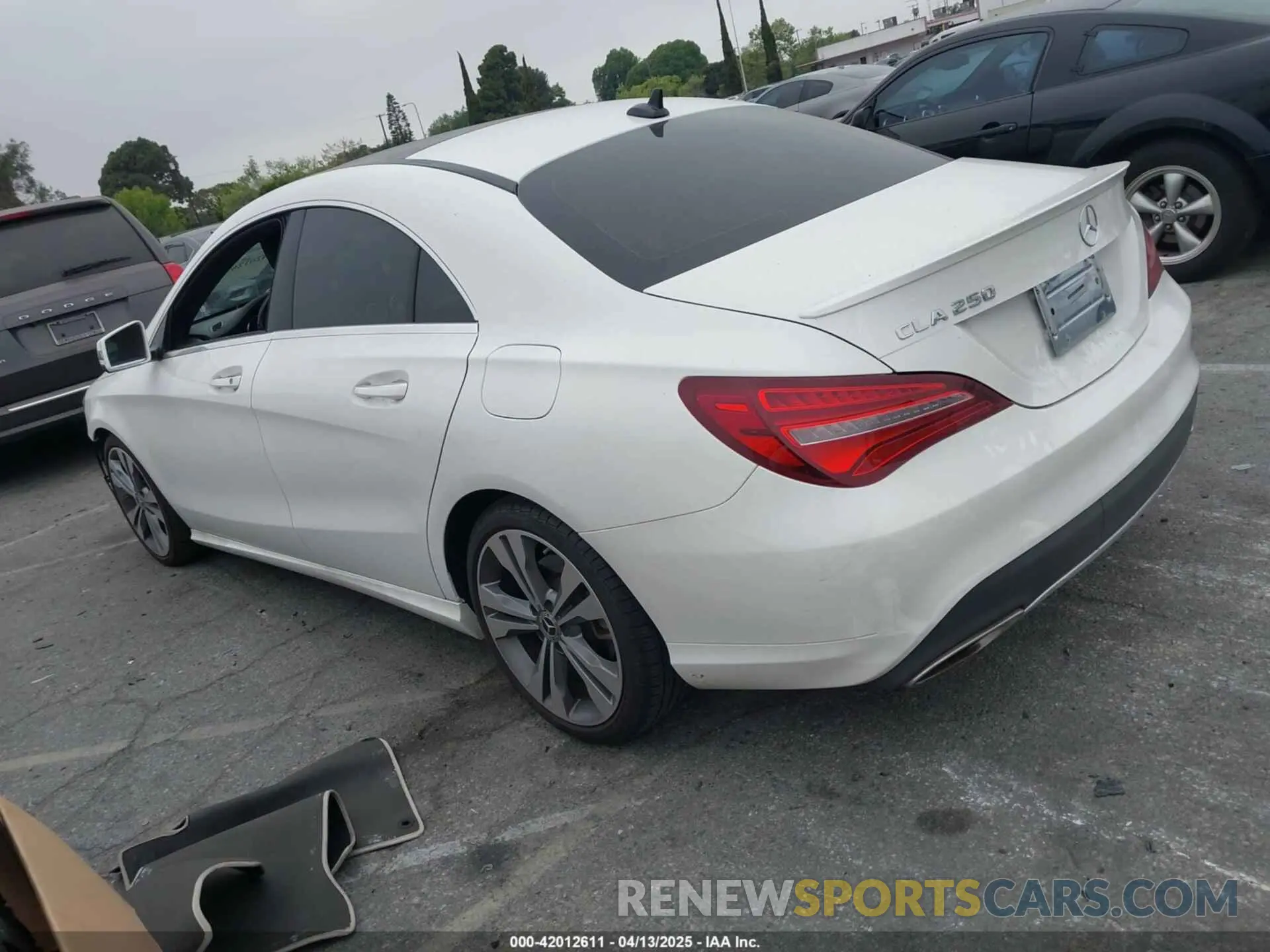 3 Photograph of a damaged car WDDSJ4EB5KN741618 MERCEDES-BENZ CLA 250 2019