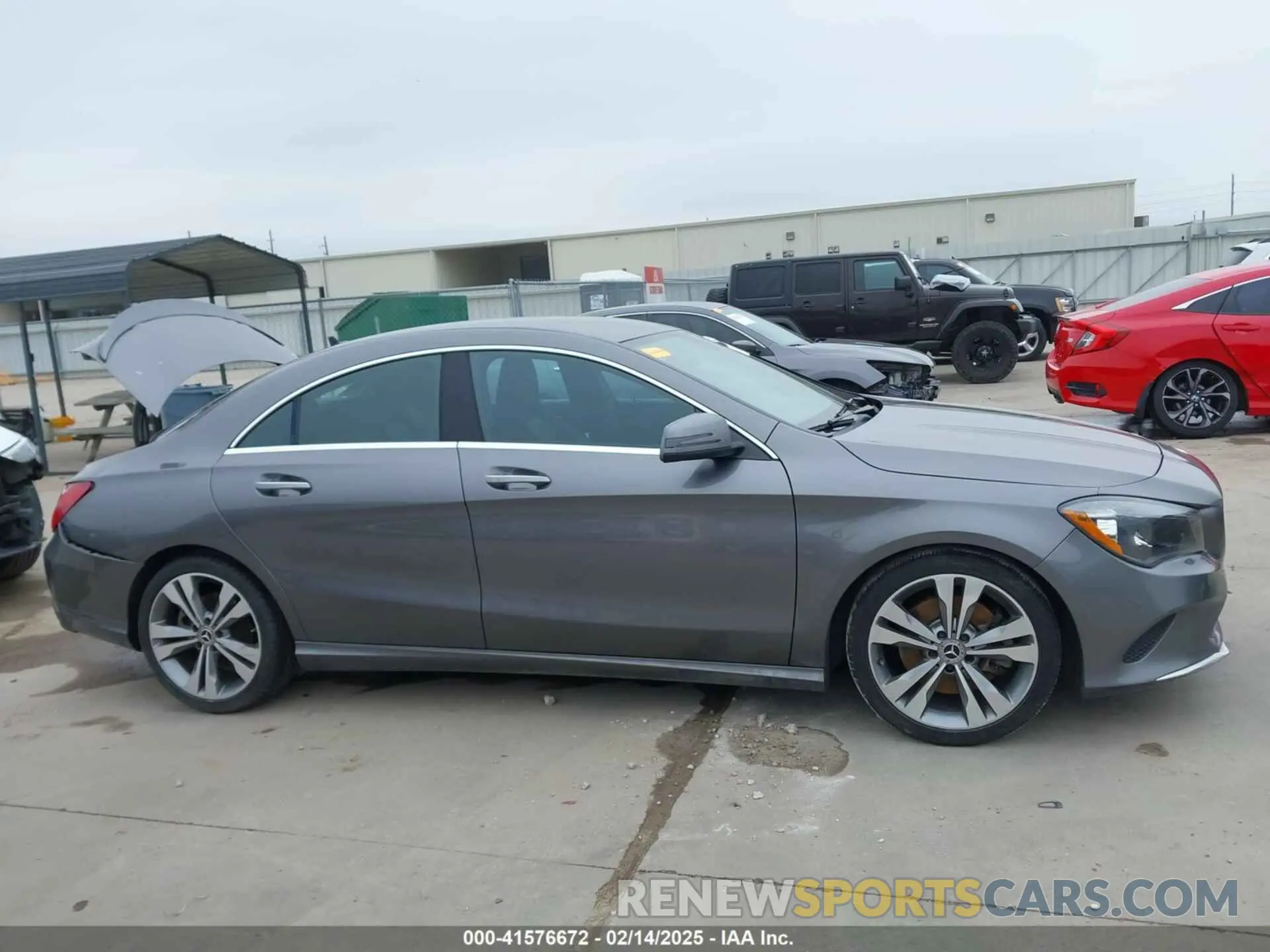 13 Фотография поврежденного автомобиля WDDSJ4EB6KN757732 MERCEDES-BENZ CLA 250 2019