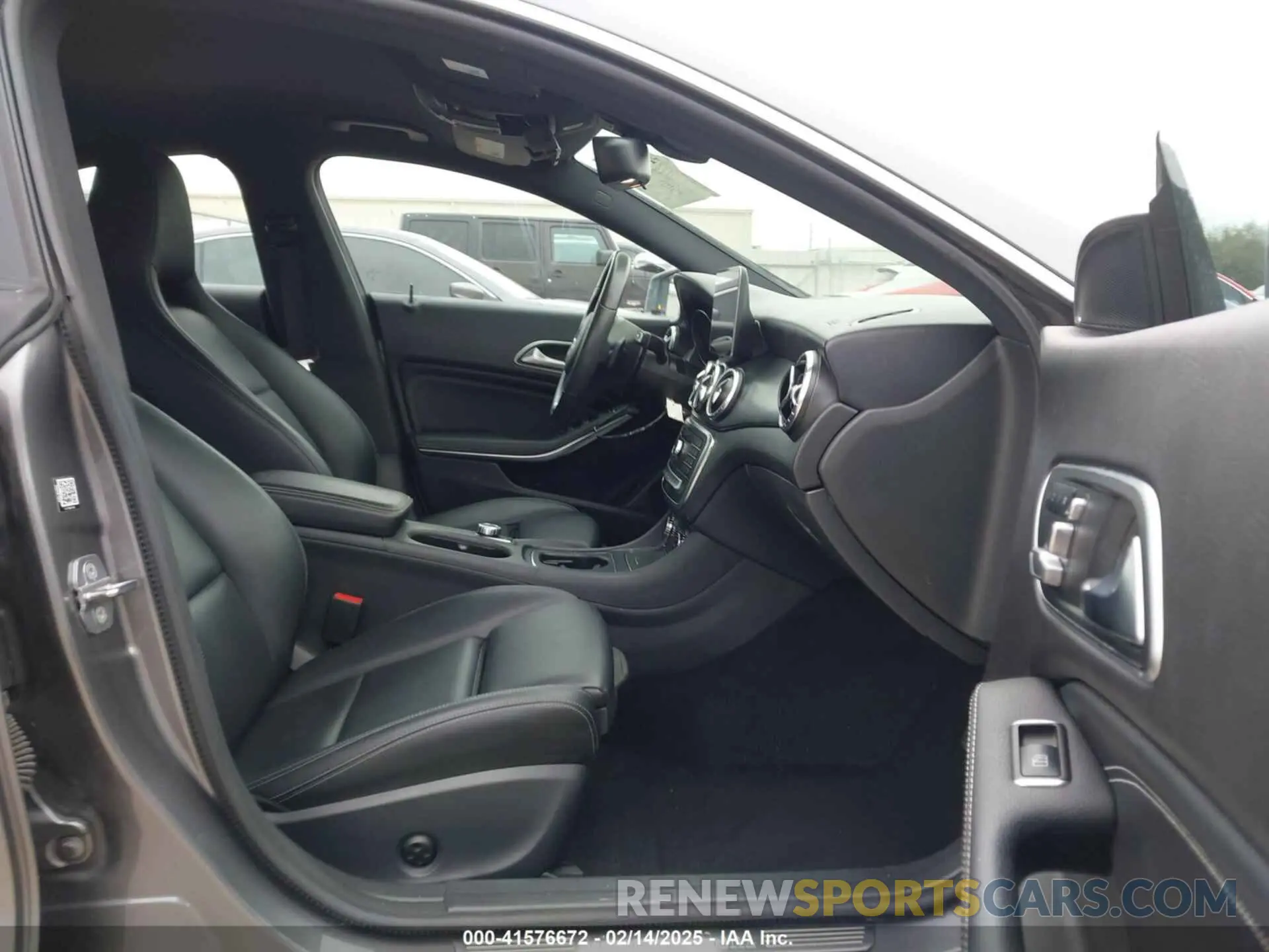 5 Фотография поврежденного автомобиля WDDSJ4EB6KN757732 MERCEDES-BENZ CLA 250 2019