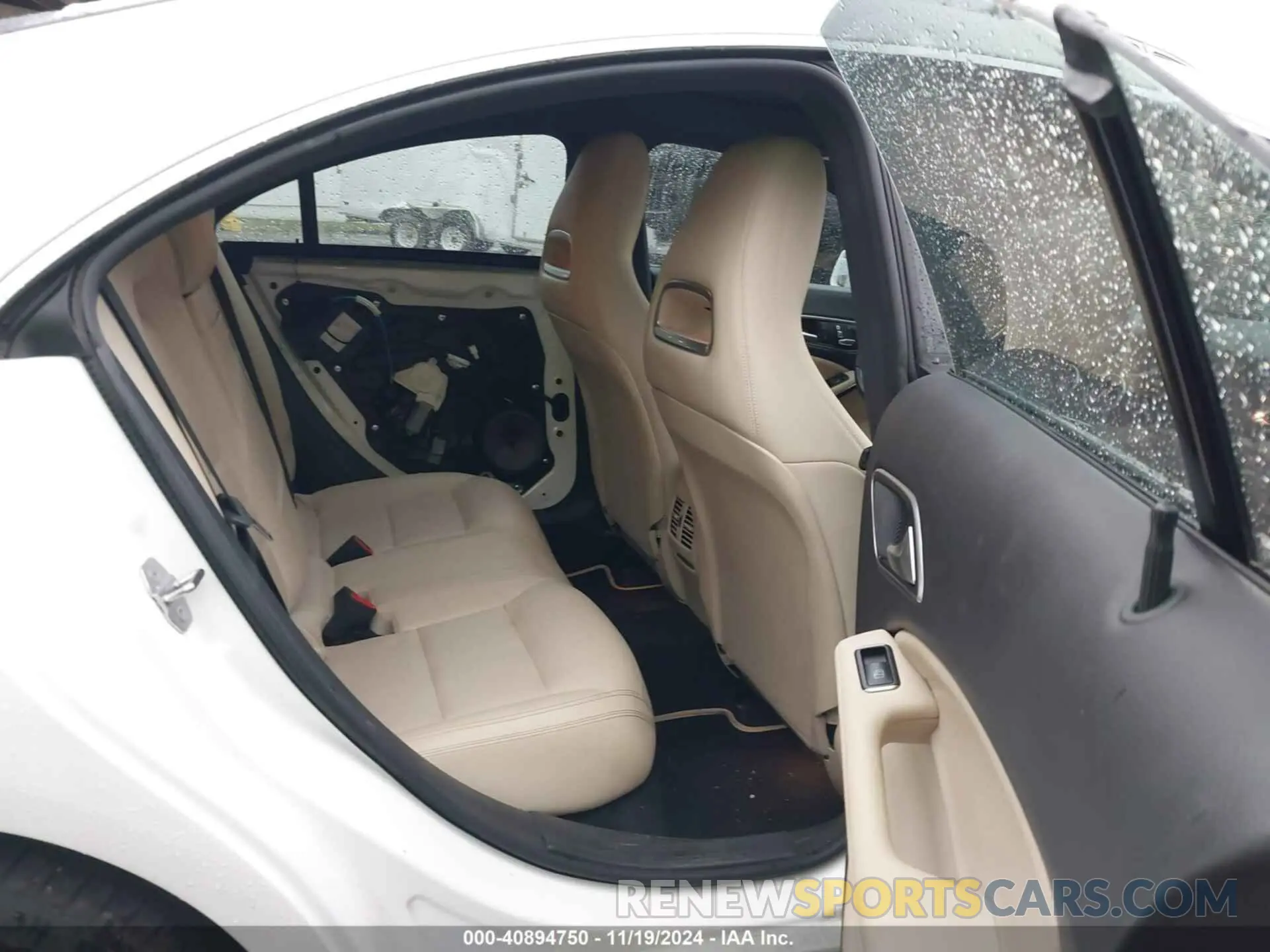 8 Photograph of a damaged car WDDSJ4EB7KN705025 MERCEDES-BENZ CLA 250 2019