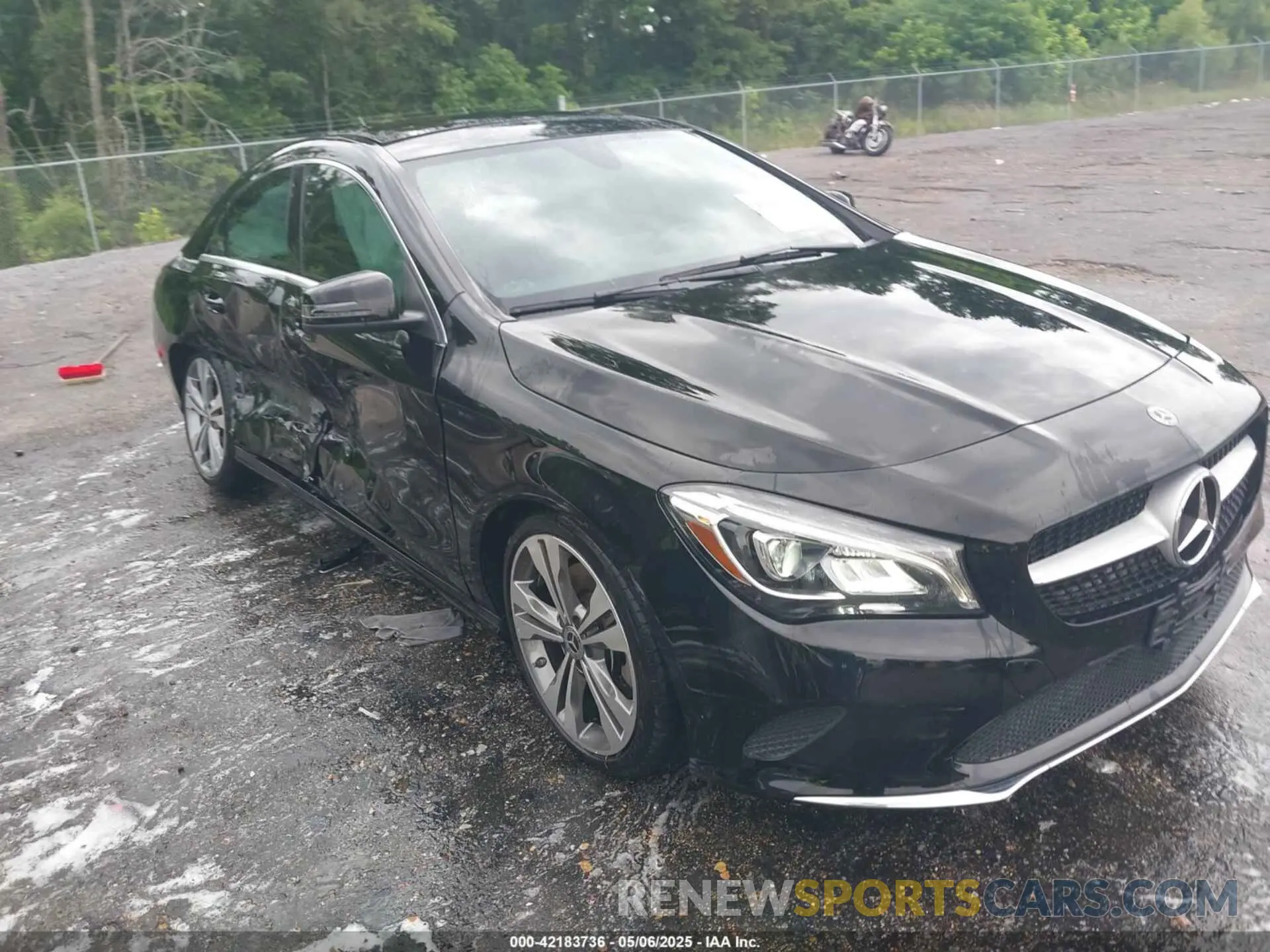 1 Фотография поврежденного автомобиля WDDSJ4EB7KN710306 MERCEDES-BENZ CLA 250 2019