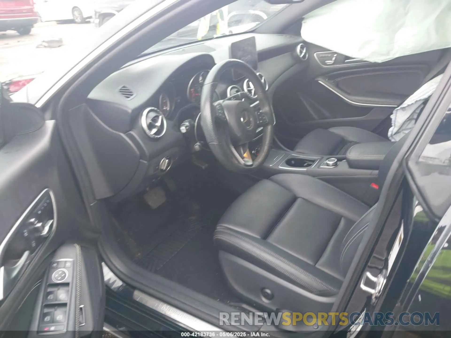 5 Фотография поврежденного автомобиля WDDSJ4EB7KN710306 MERCEDES-BENZ CLA 250 2019