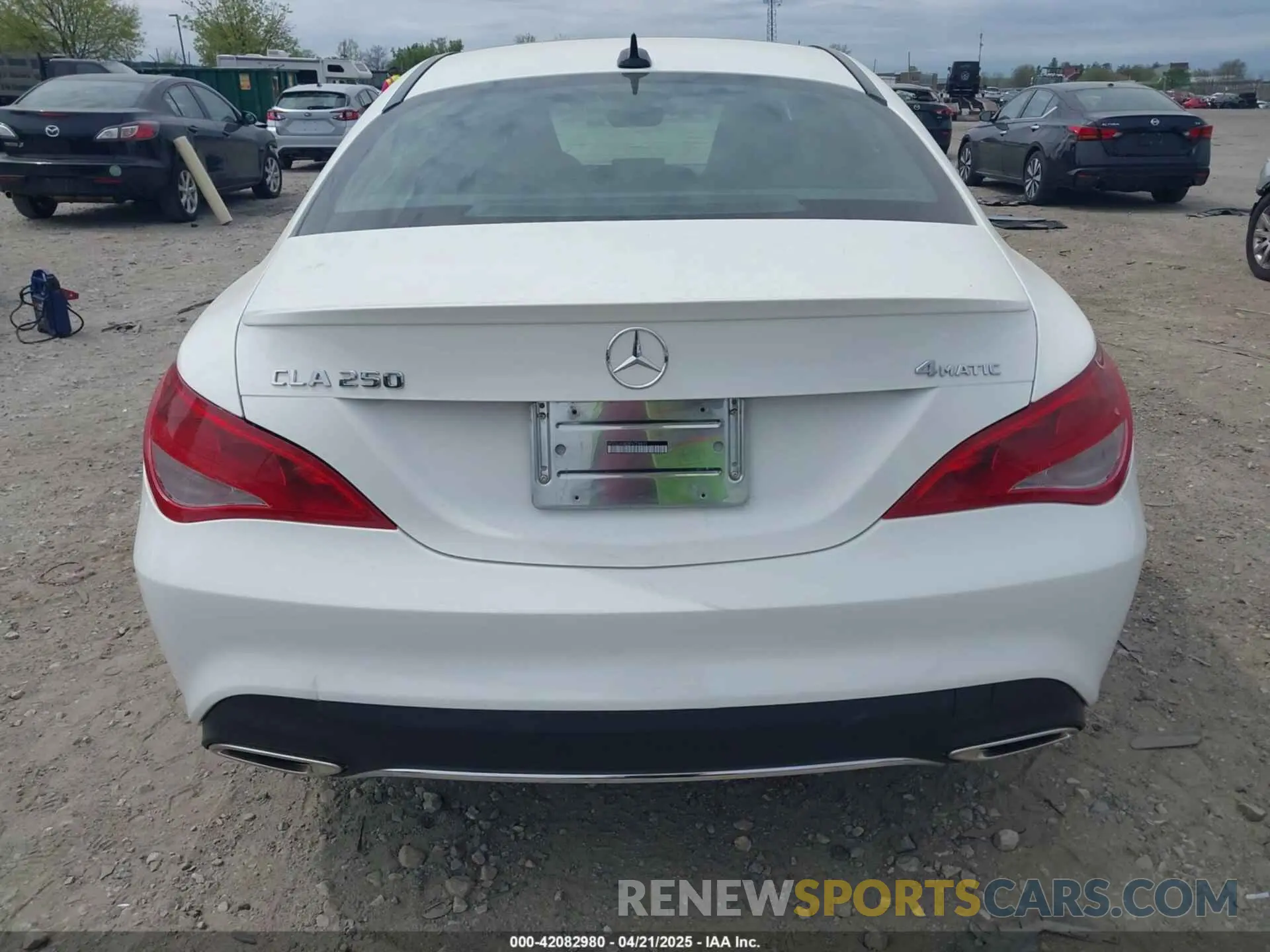16 Photograph of a damaged car WDDSJ4GB3KN724815 MERCEDES-BENZ CLA 250 2019