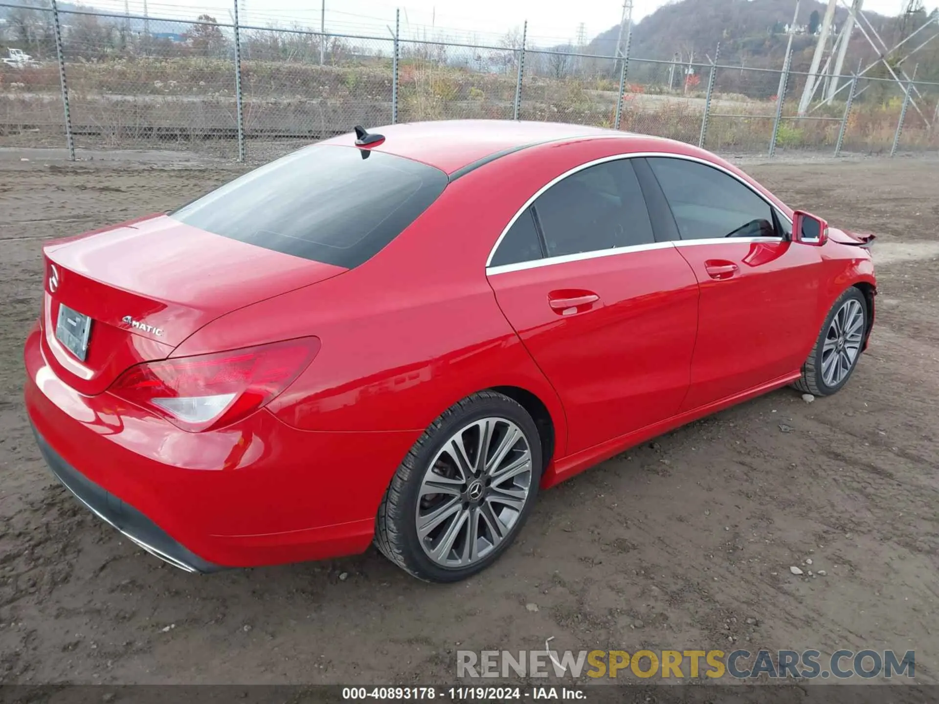 4 Фотография поврежденного автомобиля WDDSJ4GB3KN763954 MERCEDES-BENZ CLA 250 2019