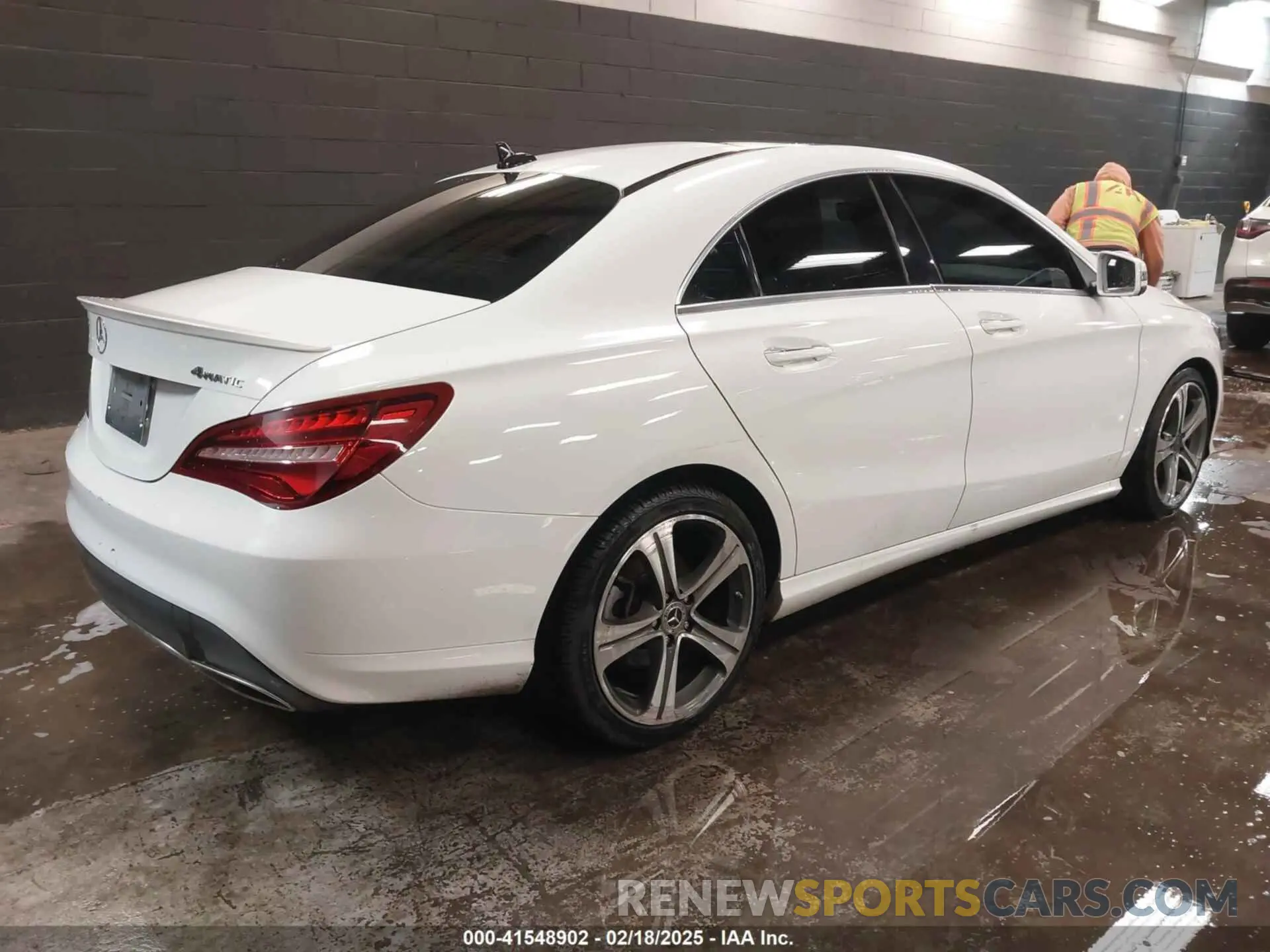 4 Photograph of a damaged car WDDSJ4GB8KN765229 MERCEDES-BENZ CLA 250 2019