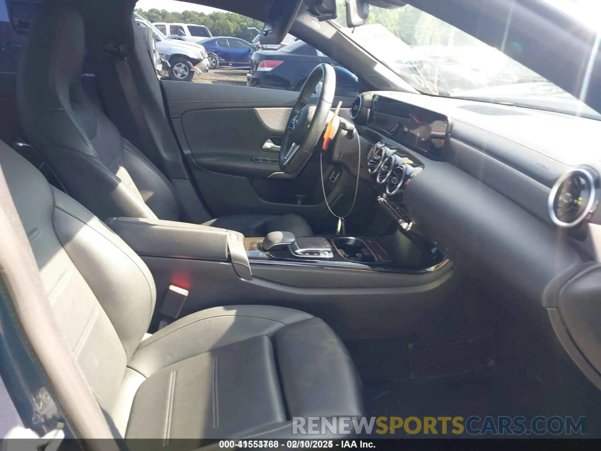 5 Фотография поврежденного автомобиля W1K5J4GB1LN083971 MERCEDES-BENZ CLA 250 2020