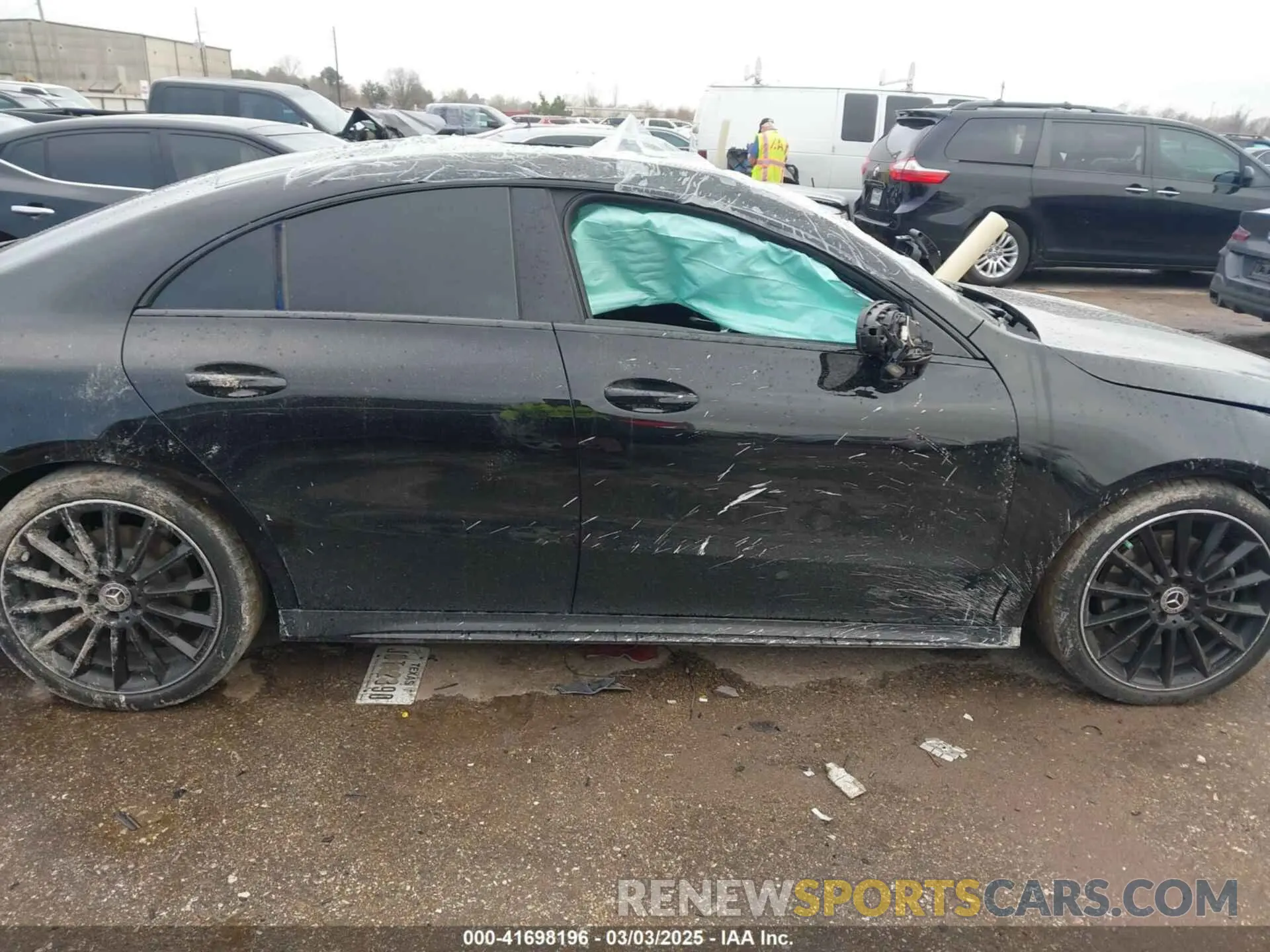14 Photograph of a damaged car W1K5J4GB6LN089619 MERCEDES-BENZ CLA 250 2020