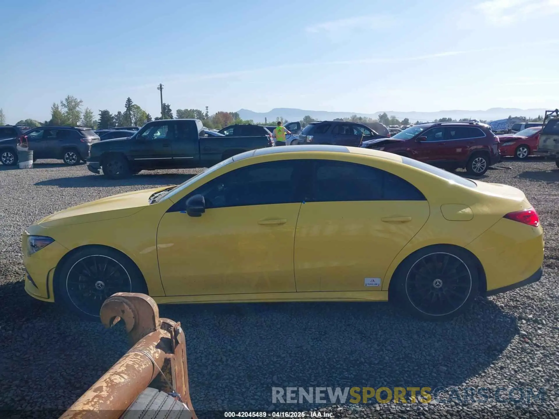 14 Photograph of a damaged car W1K5J4GB7LN083750 MERCEDES-BENZ CLA 250 2020