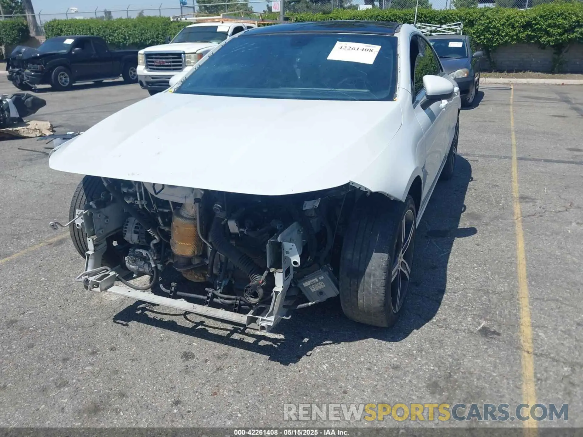 18 Photograph of a damaged car W1K5J4GB7LN119906 MERCEDES-BENZ CLA 250 2020