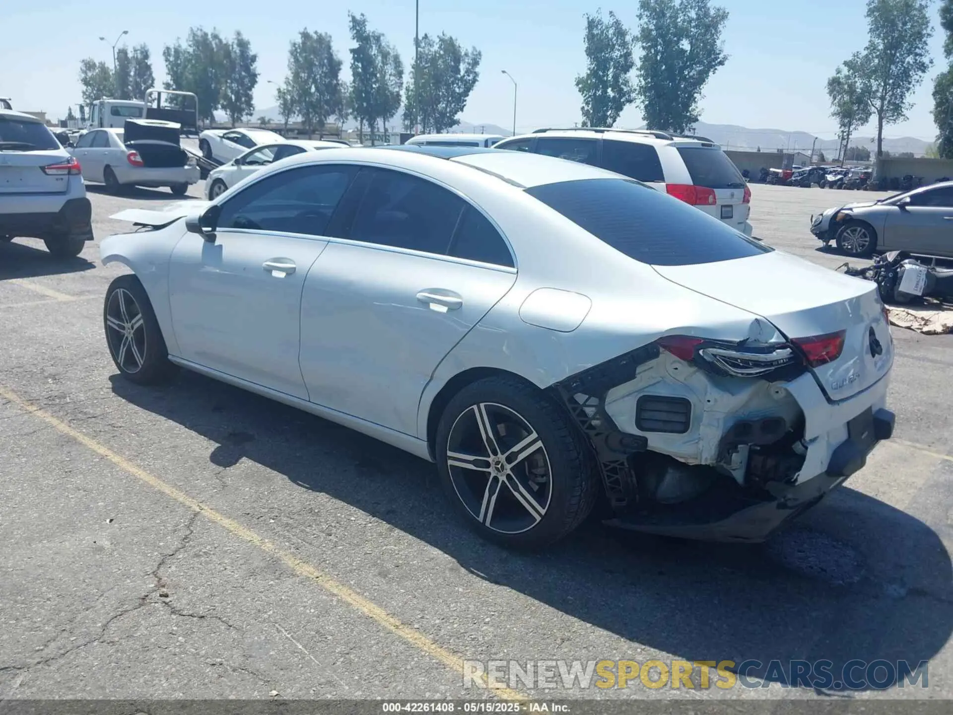3 Photograph of a damaged car W1K5J4GB7LN119906 MERCEDES-BENZ CLA 250 2020