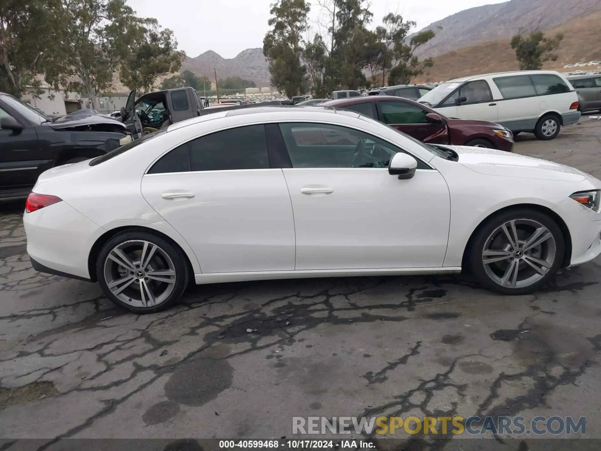 13 Фотография поврежденного автомобиля WDD5J4GB7LN034502 MERCEDES-BENZ CLA 250 2020