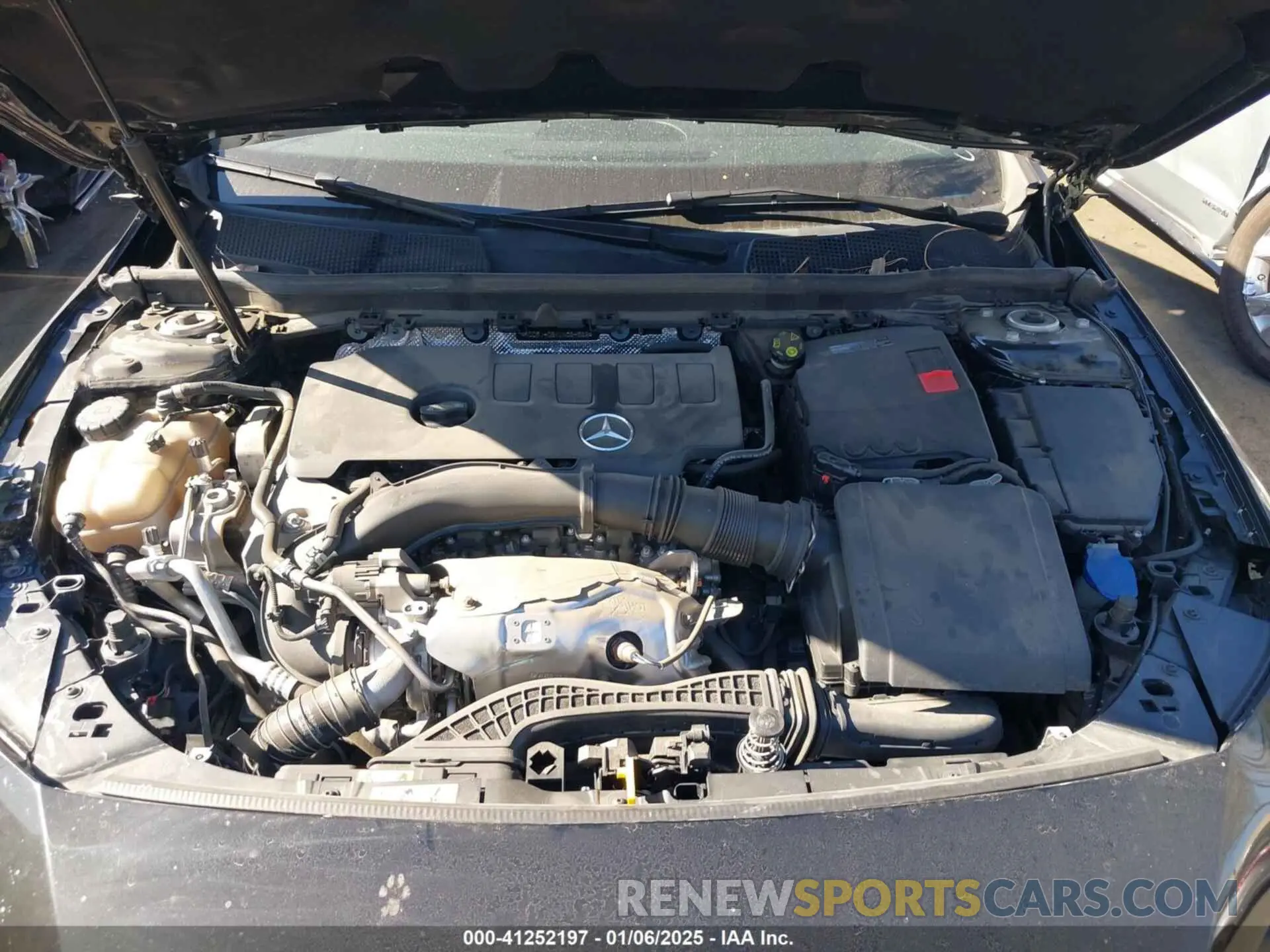 10 Photograph of a damaged car WDD5J4GBXLN064562 MERCEDES-BENZ CLA 250 2020