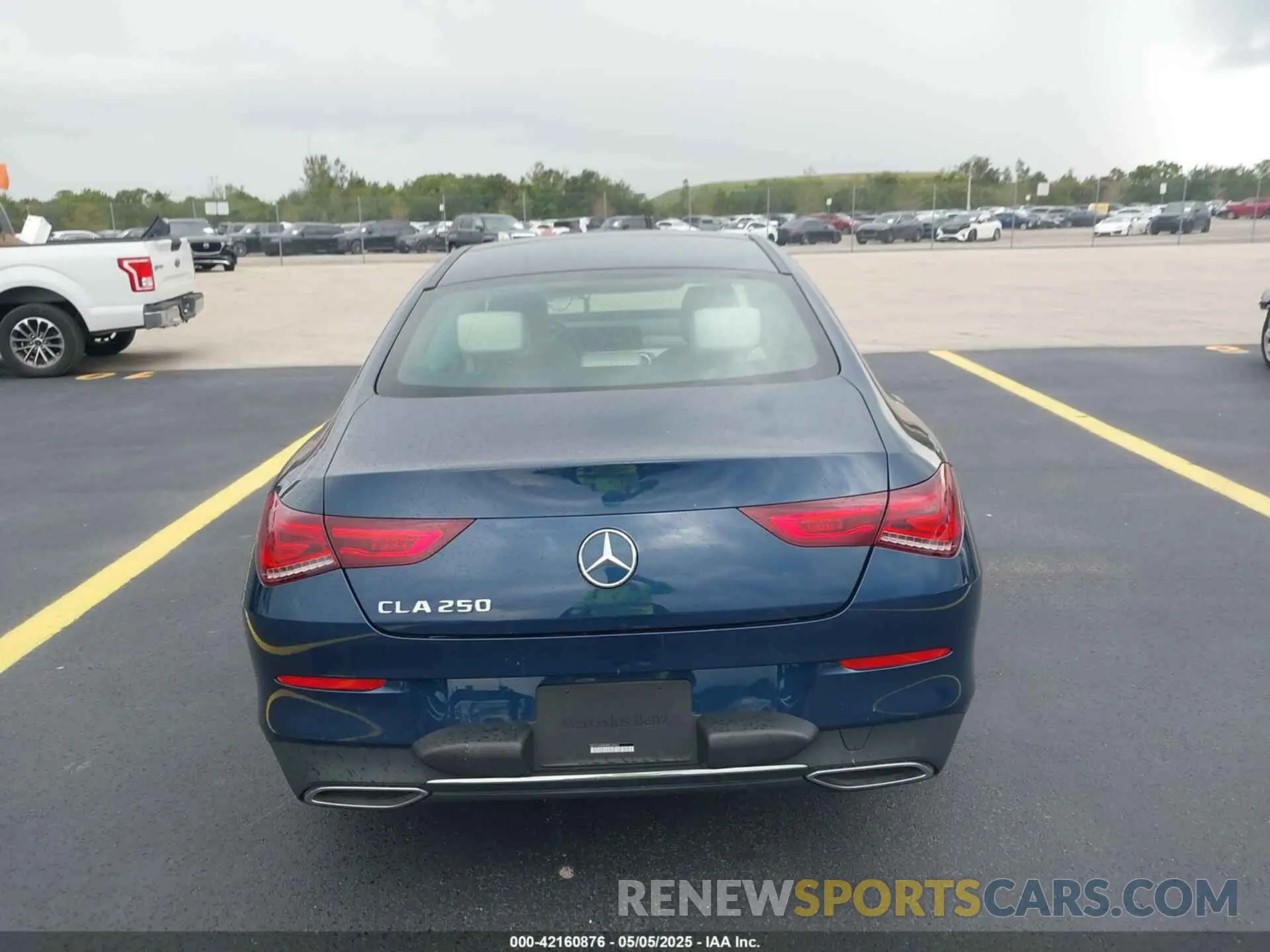 16 Photograph of a damaged car W1K5J4GB0MN234963 MERCEDES-BENZ CLA 250 2021