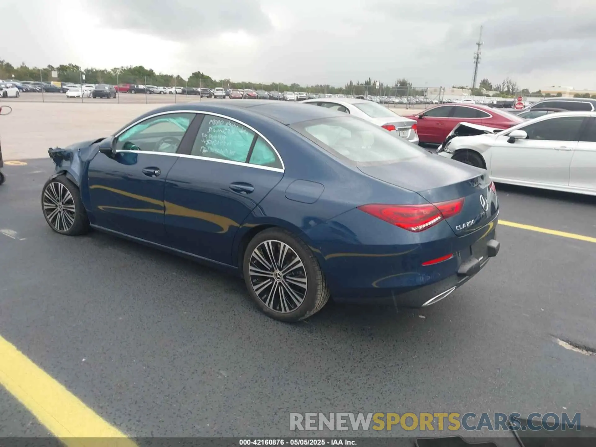 3 Photograph of a damaged car W1K5J4GB0MN234963 MERCEDES-BENZ CLA 250 2021