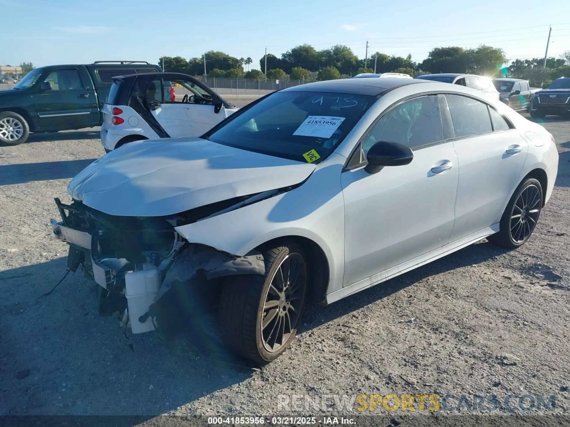 2 Фотография поврежденного автомобиля W1K5J4GB1NN313768 MERCEDES-BENZ CLA 250 COUPE 2022