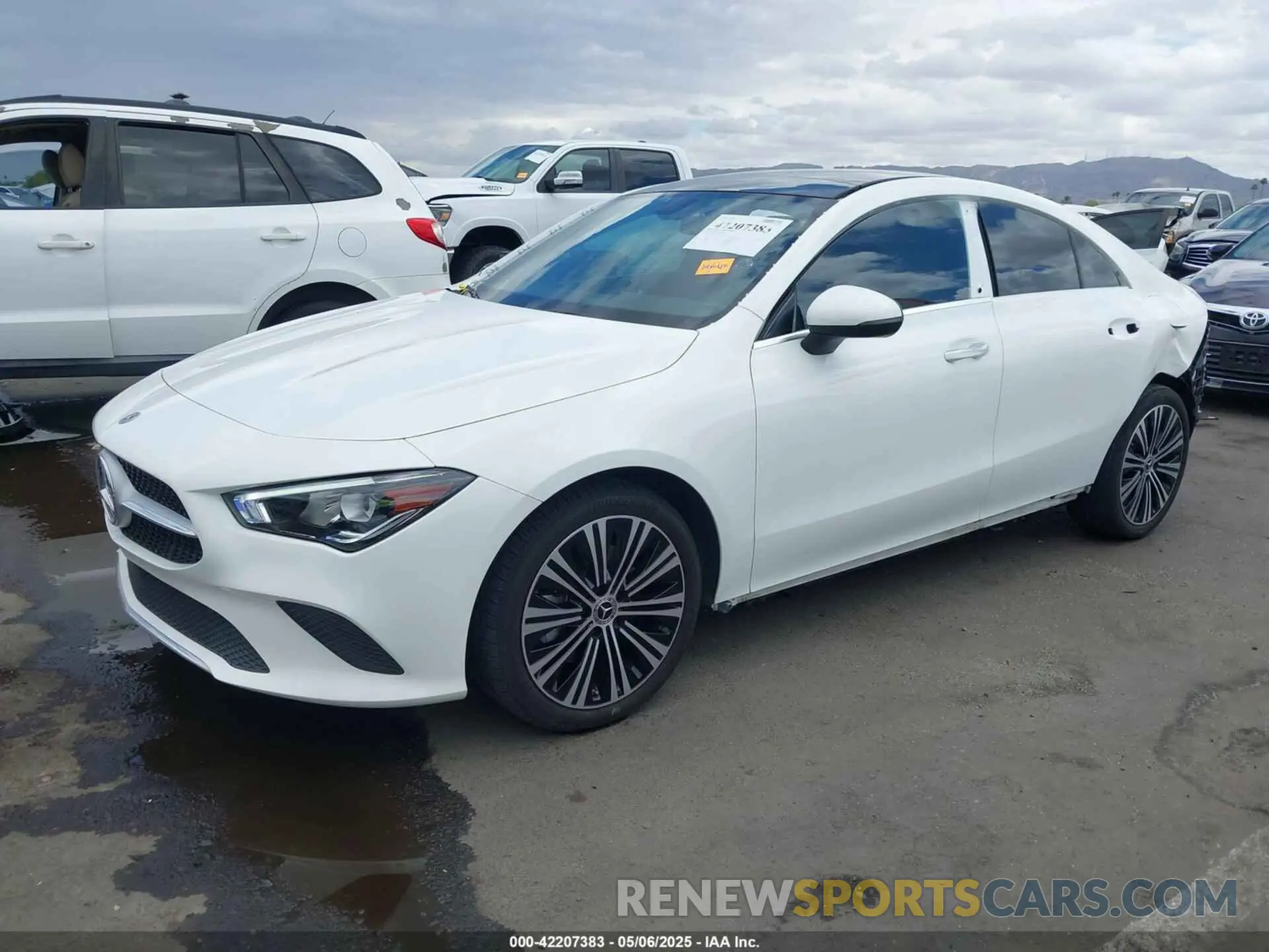 2 Photograph of a damaged car W1K5J4GB4NN321833 MERCEDES-BENZ CLA 250 COUPE 2022