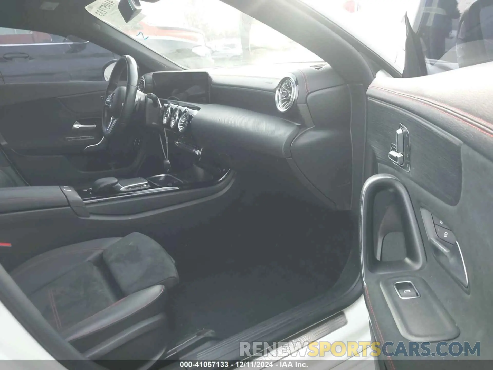 5 Фотография поврежденного автомобиля W1K5J4GB9NN285217 MERCEDES-BENZ CLA 250 COUPE 2022