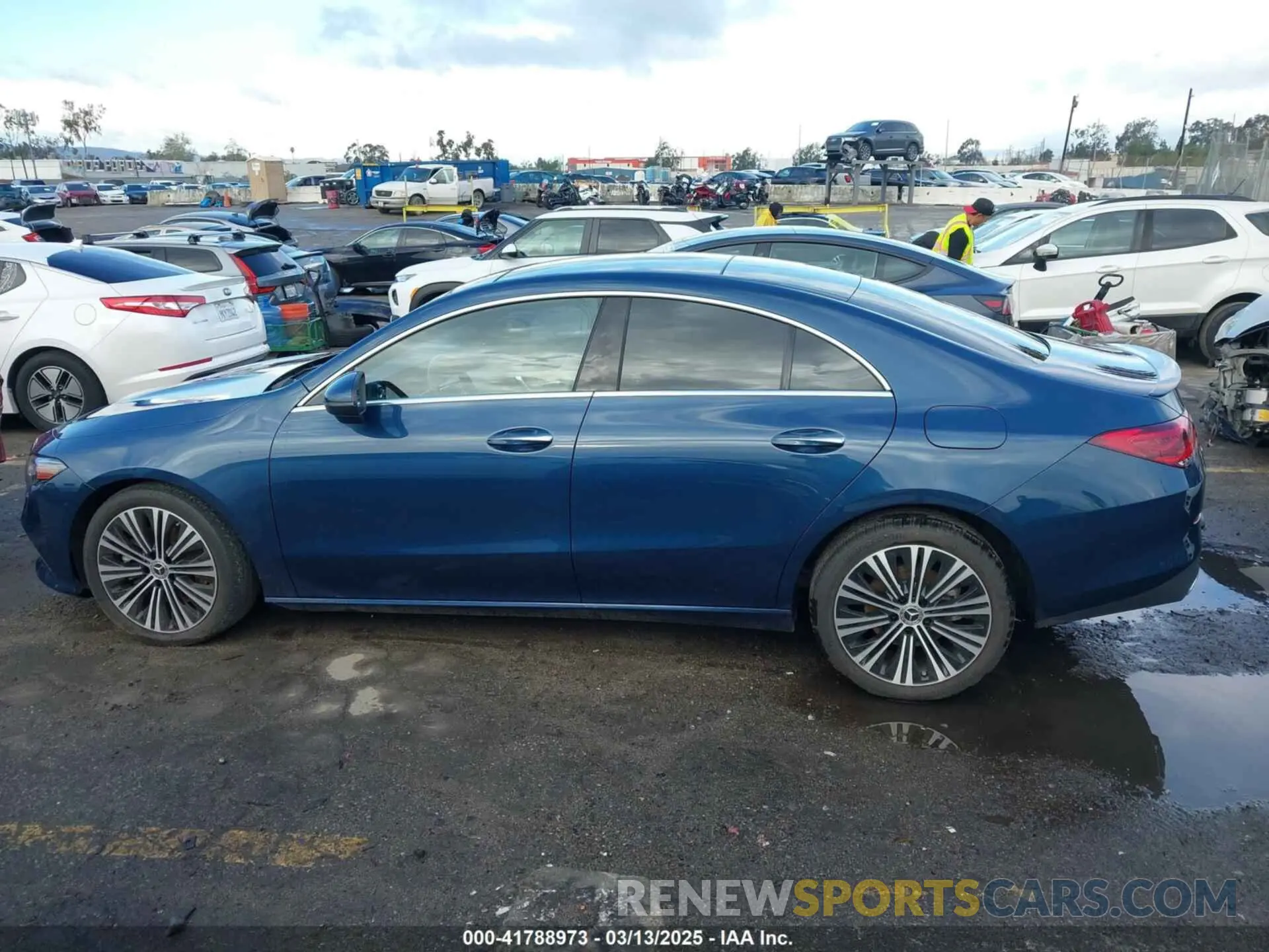 14 Photograph of a damaged car W1K5J4GB9NN318524 MERCEDES-BENZ CLA 250 COUPE 2022