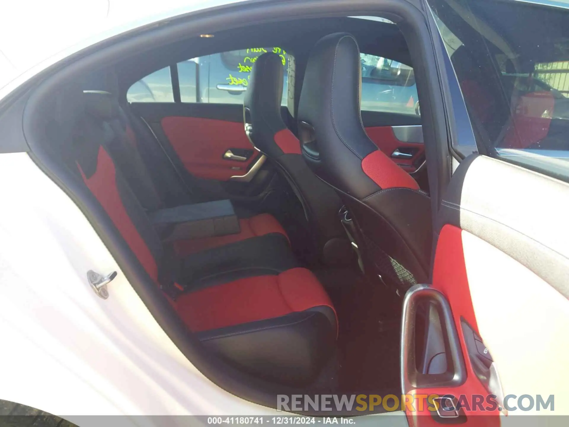 8 Photograph of a damaged car W1K5J4GBXNN318841 MERCEDES-BENZ CLA 250 COUPE 2022