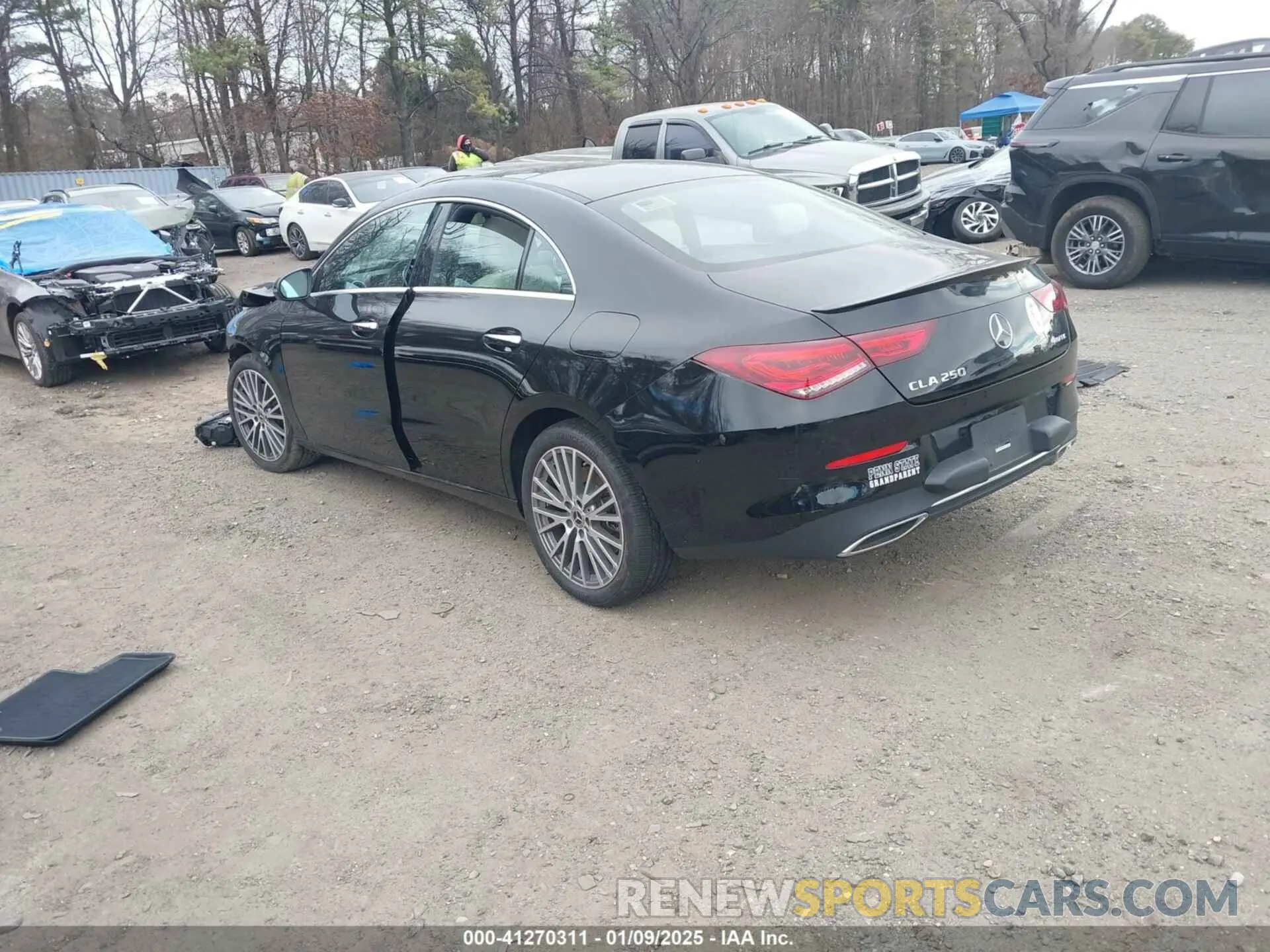 3 Photograph of a damaged car W1K5J4HB3NN250770 MERCEDES-BENZ CLA 250 COUPE 2022