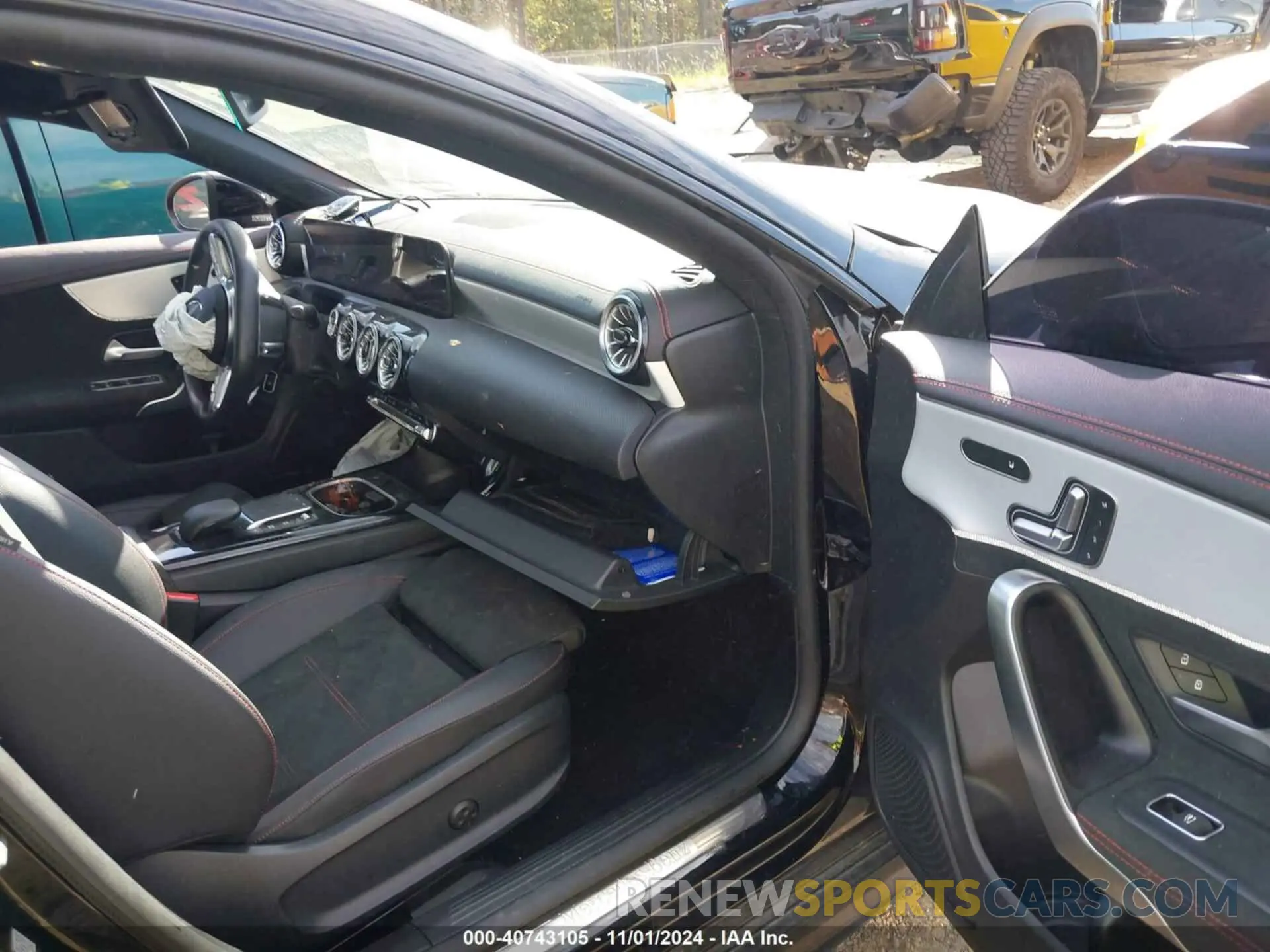 5 Photograph of a damaged car W1K5J4GB7PN394262 MERCEDES-BENZ CLA 250 COUPE 2023