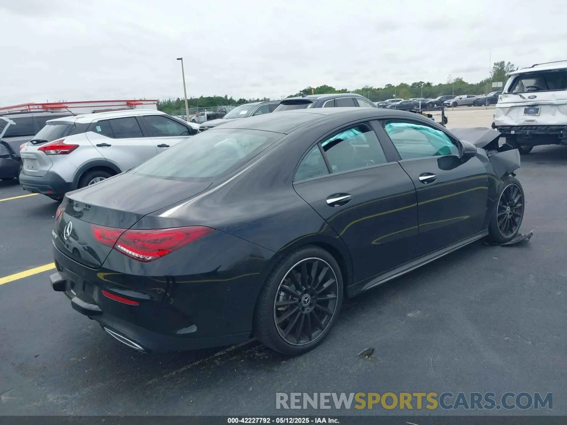 4 Photograph of a damaged car W1K5J4GB9PN393811 MERCEDES-BENZ CLA 250 COUPE 2023