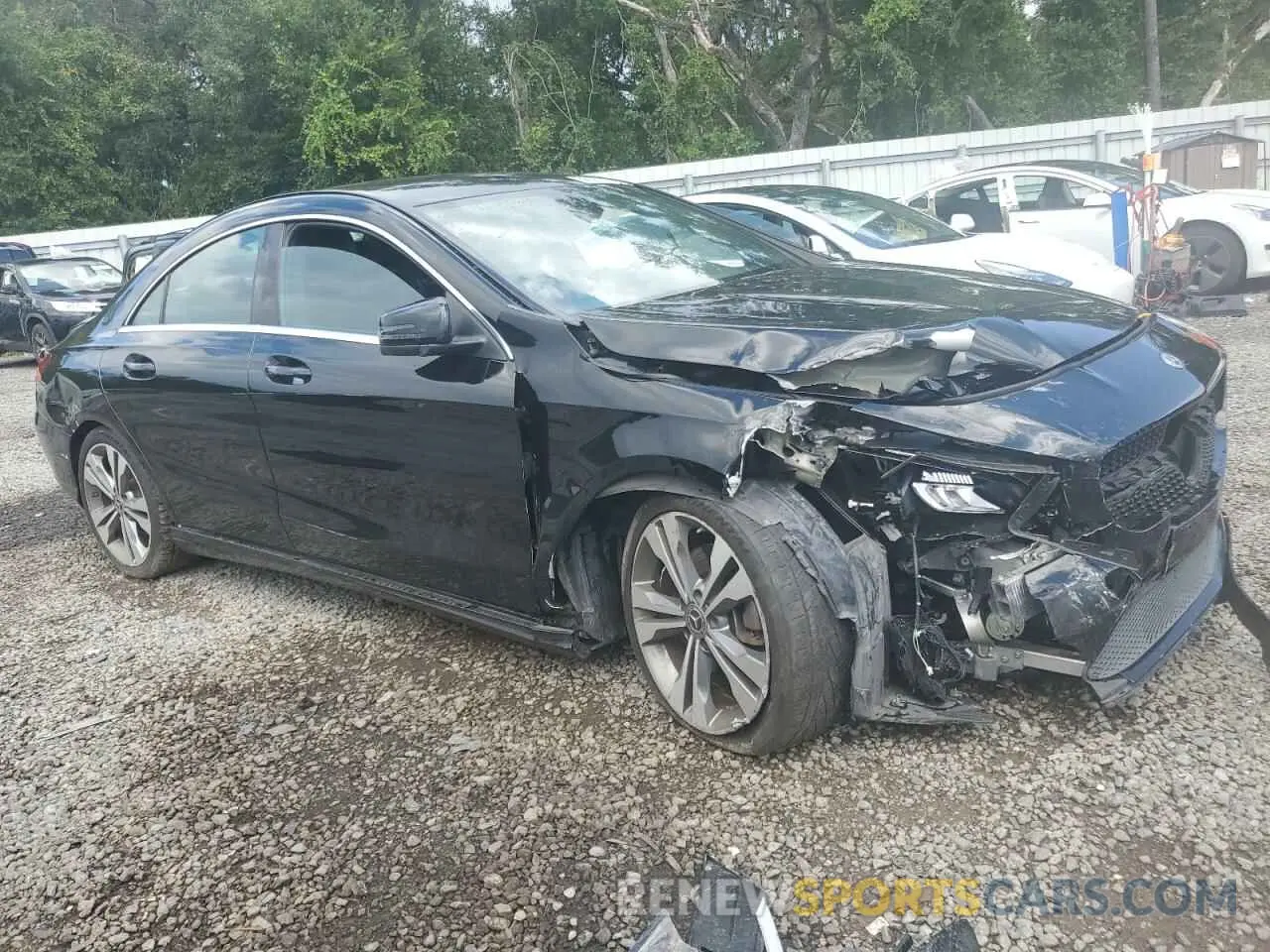 4 Фотография поврежденного автомобиля WDDSJ4EB1KN724637 MERCEDES-BENZ CLA-CLASS 2019