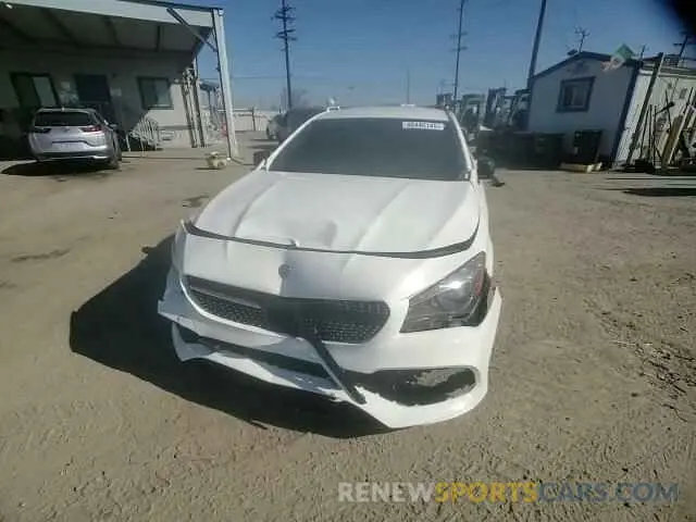 11 Photograph of a damaged car WDDSJ4EB1KN752504 MERCEDES-BENZ CLA-CLASS 2019