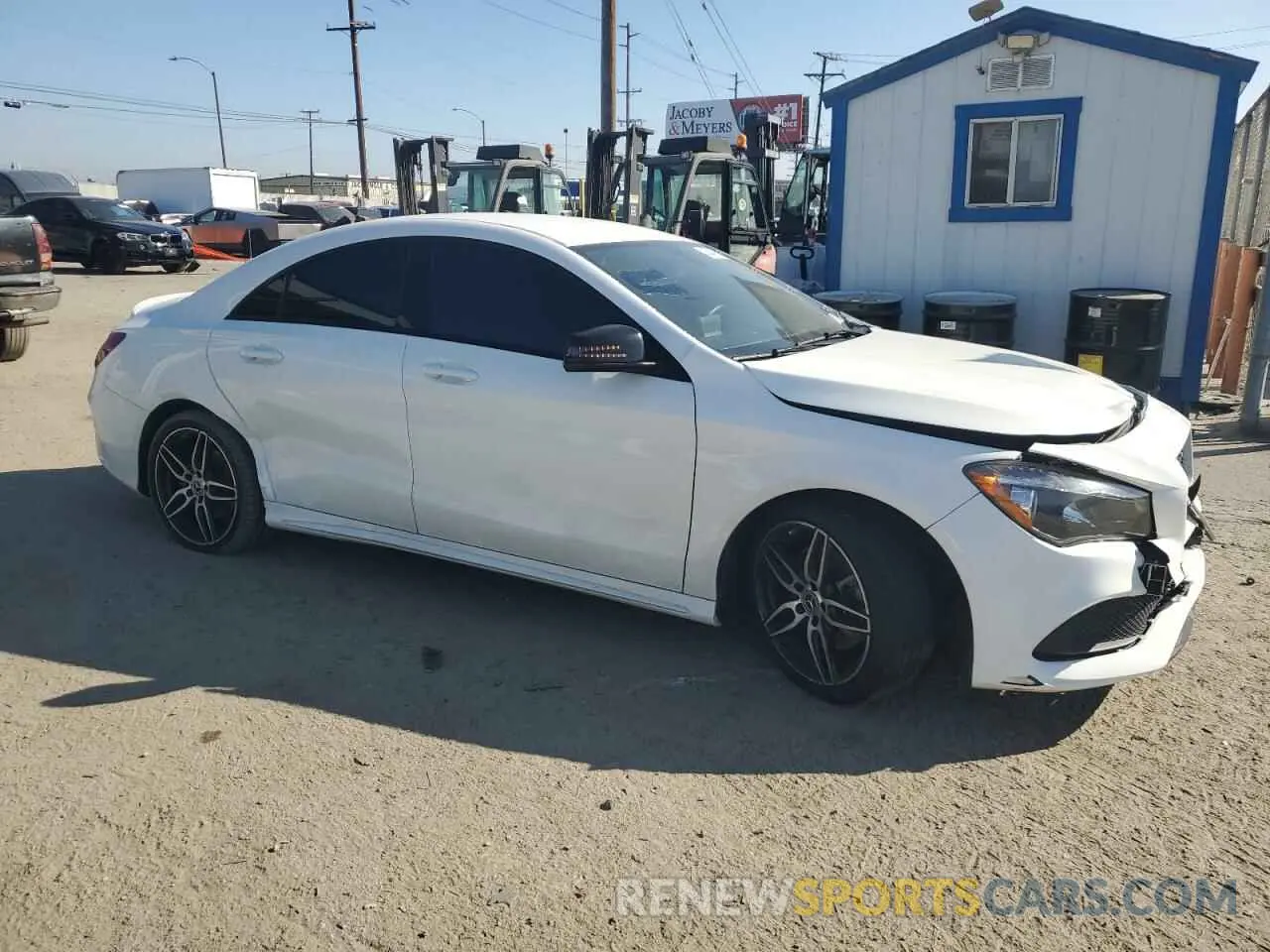 4 Photograph of a damaged car WDDSJ4EB1KN752504 MERCEDES-BENZ CLA-CLASS 2019