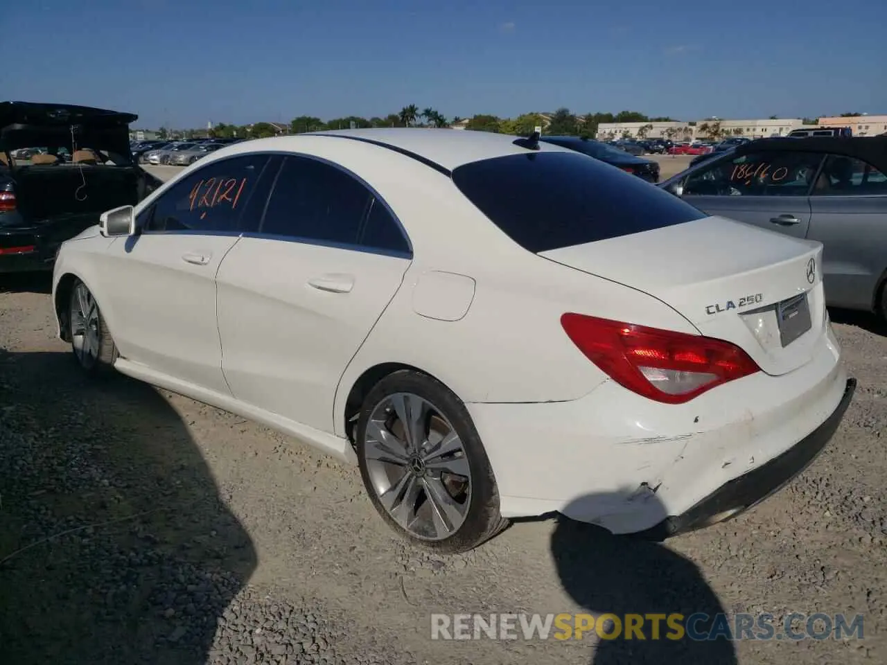 2 Фотография поврежденного автомобиля WDDSJ4EB4KN739021 MERCEDES-BENZ CLA-CLASS 2019