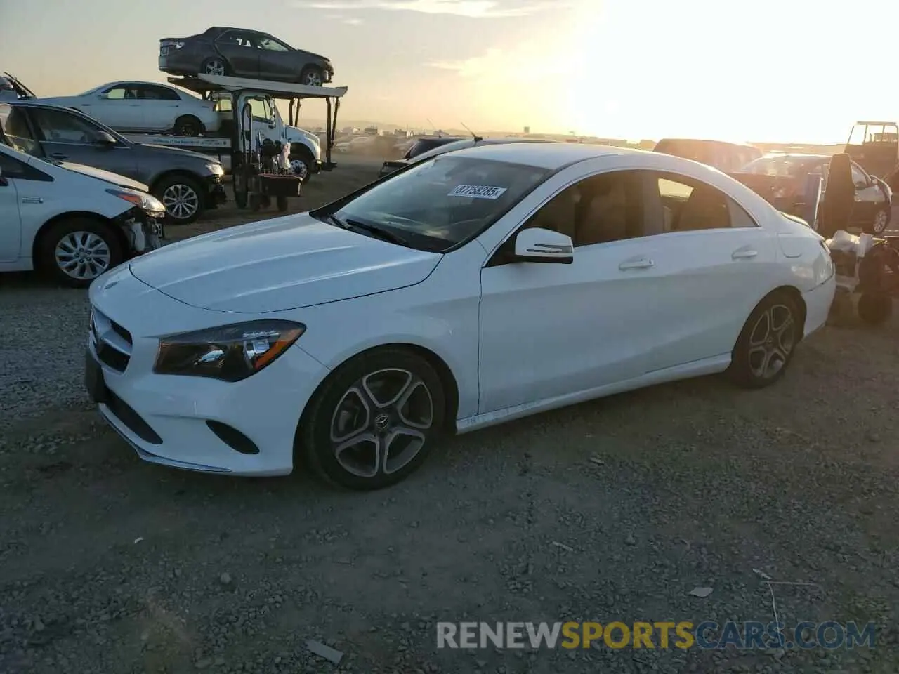 1 Фотография поврежденного автомобиля WDDSJ4EB4KN750147 MERCEDES-BENZ CLA-CLASS 2019
